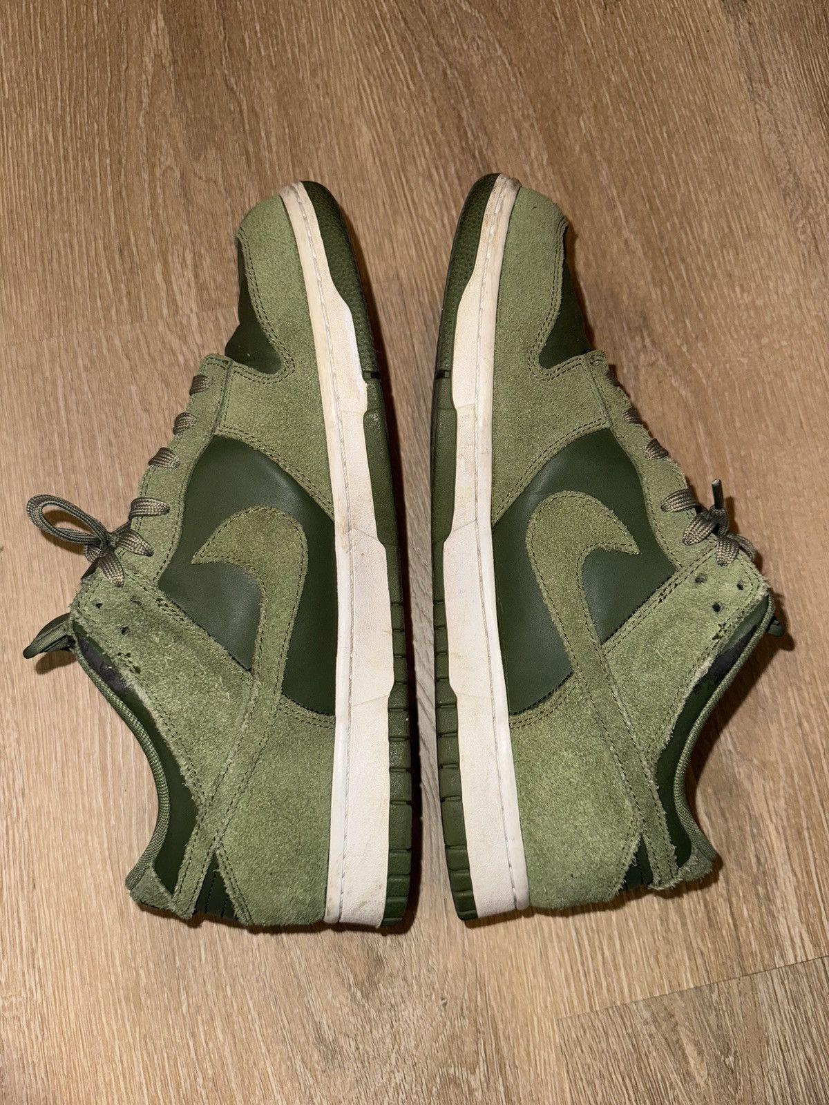 Nike Nike Dunk Low Palm Green 2017 sz 11 904234-300 Size US 11 / EU 44 - 7 Thumbnail