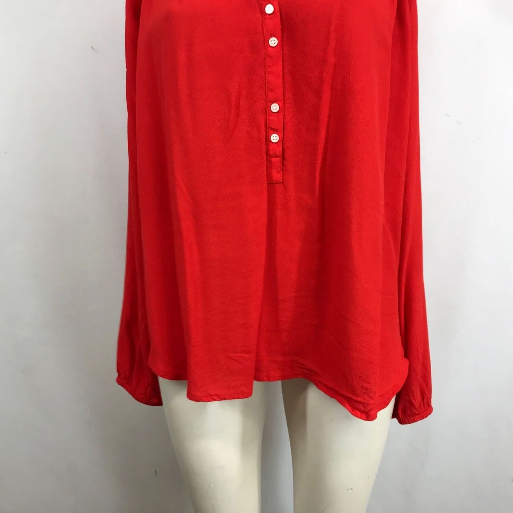 J.Crew J.Crew Womens XL Red Long Sleeve Henley Blouse Button Front Viscose Top Size XL / US 12-14 / IT 48-50 - 3 Thumbnail