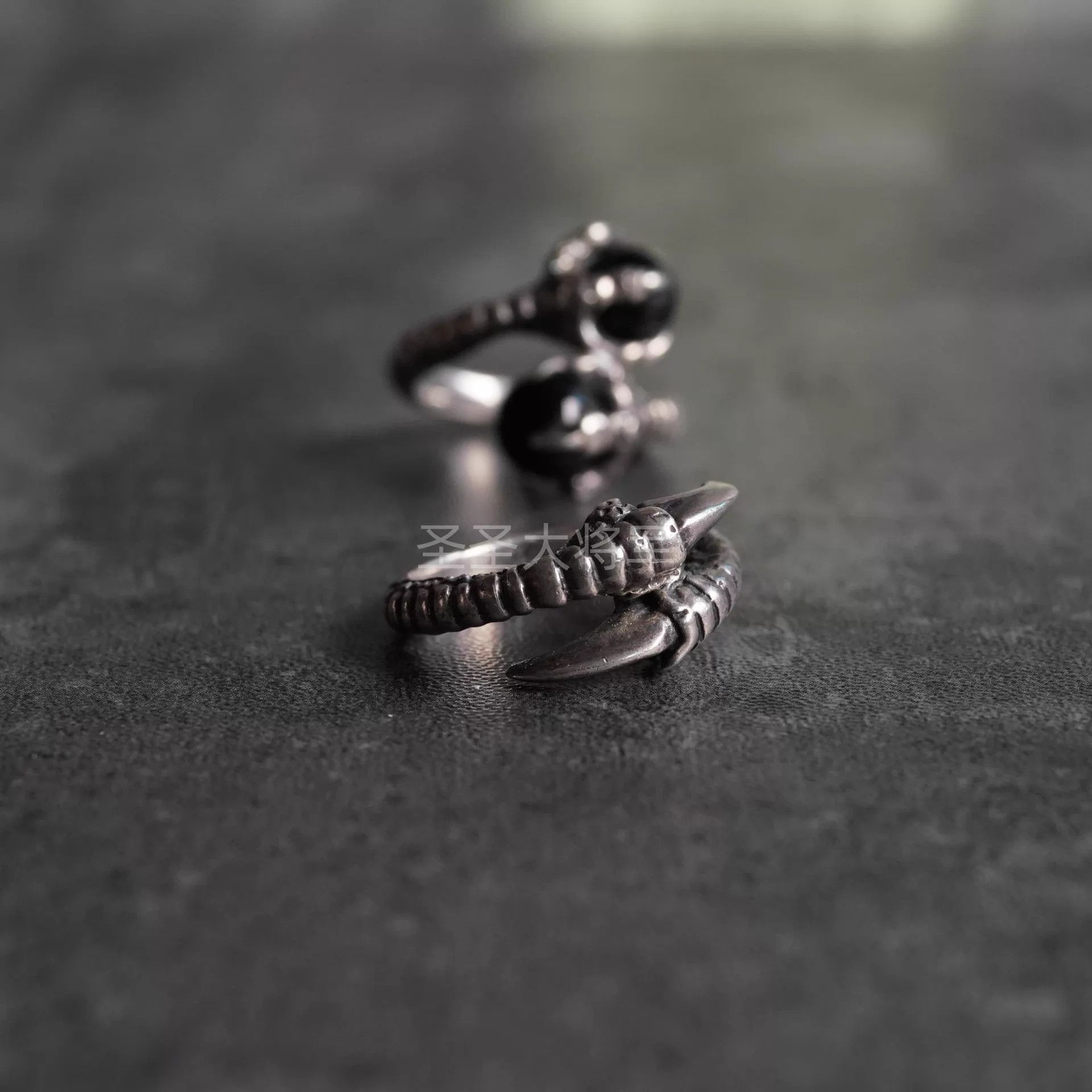 Kapital KD2024 Gothic Dragon Claw Black Onyx Sterling Silver Ring Size ONE SIZE - 4 Thumbnail