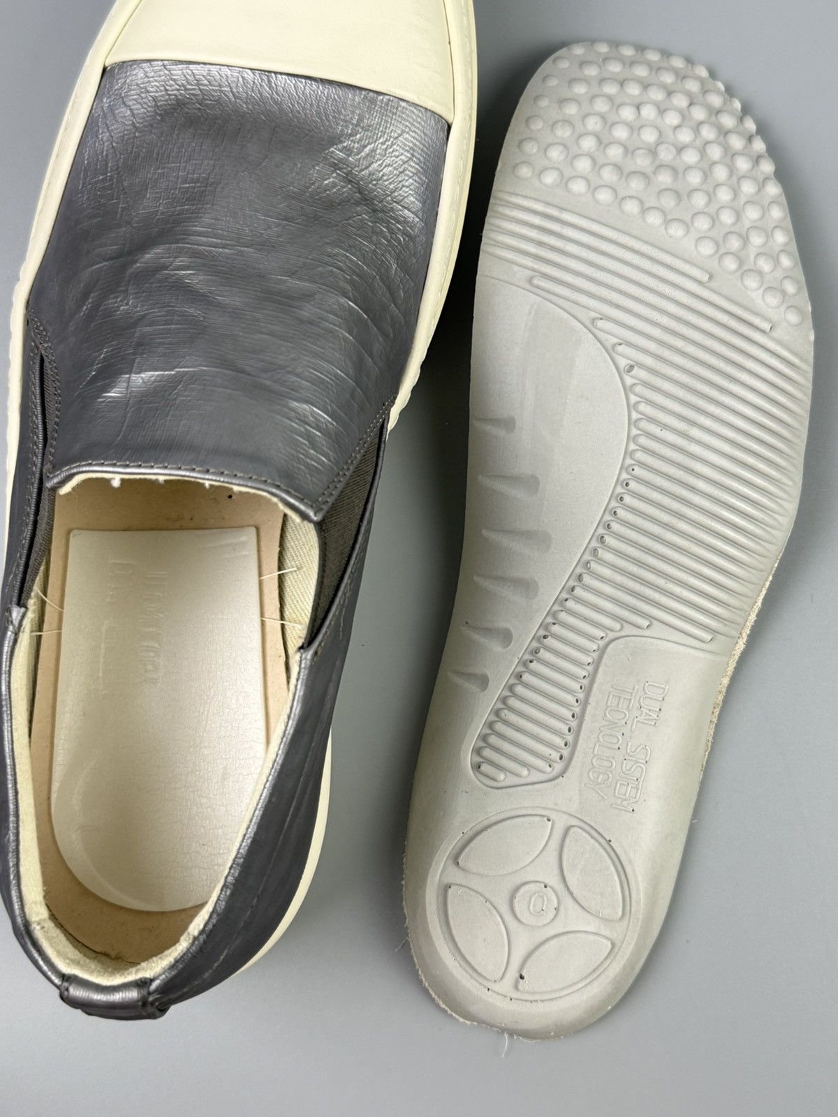 Rick Owens Drkshdw Rick Owens Drkshdw - Silver Slip on Boat Sneakers Size US 7 / EU 40 - 12 Thumbnail
