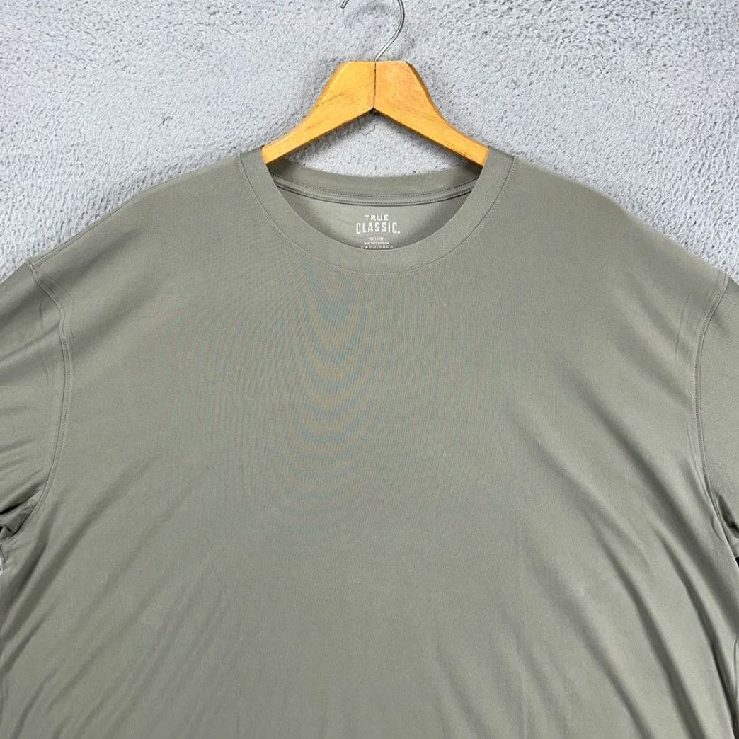 Vintage True Classic T-Shirt Adult XL Grey Athletic Cut Crewneck Stretch Tee Mens NEW Size US XL / EU 56 / 4 - 2 Thumbnail