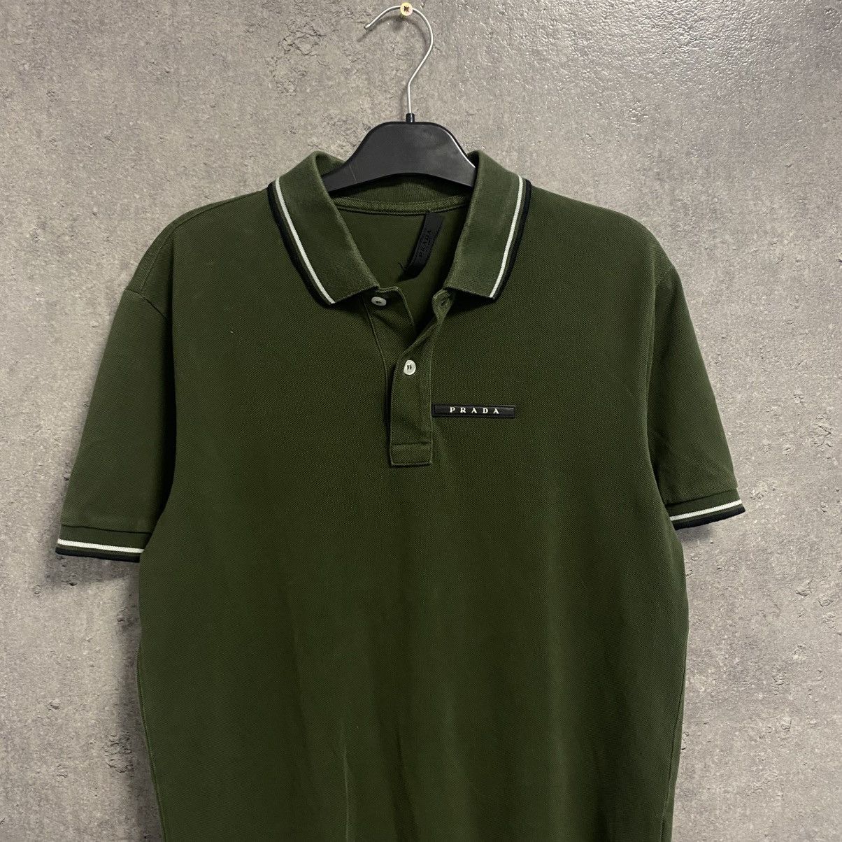 Prada Prada polo Black Tab Luxury Size US M / EU 48-50 / 2 - 2 Thumbnail