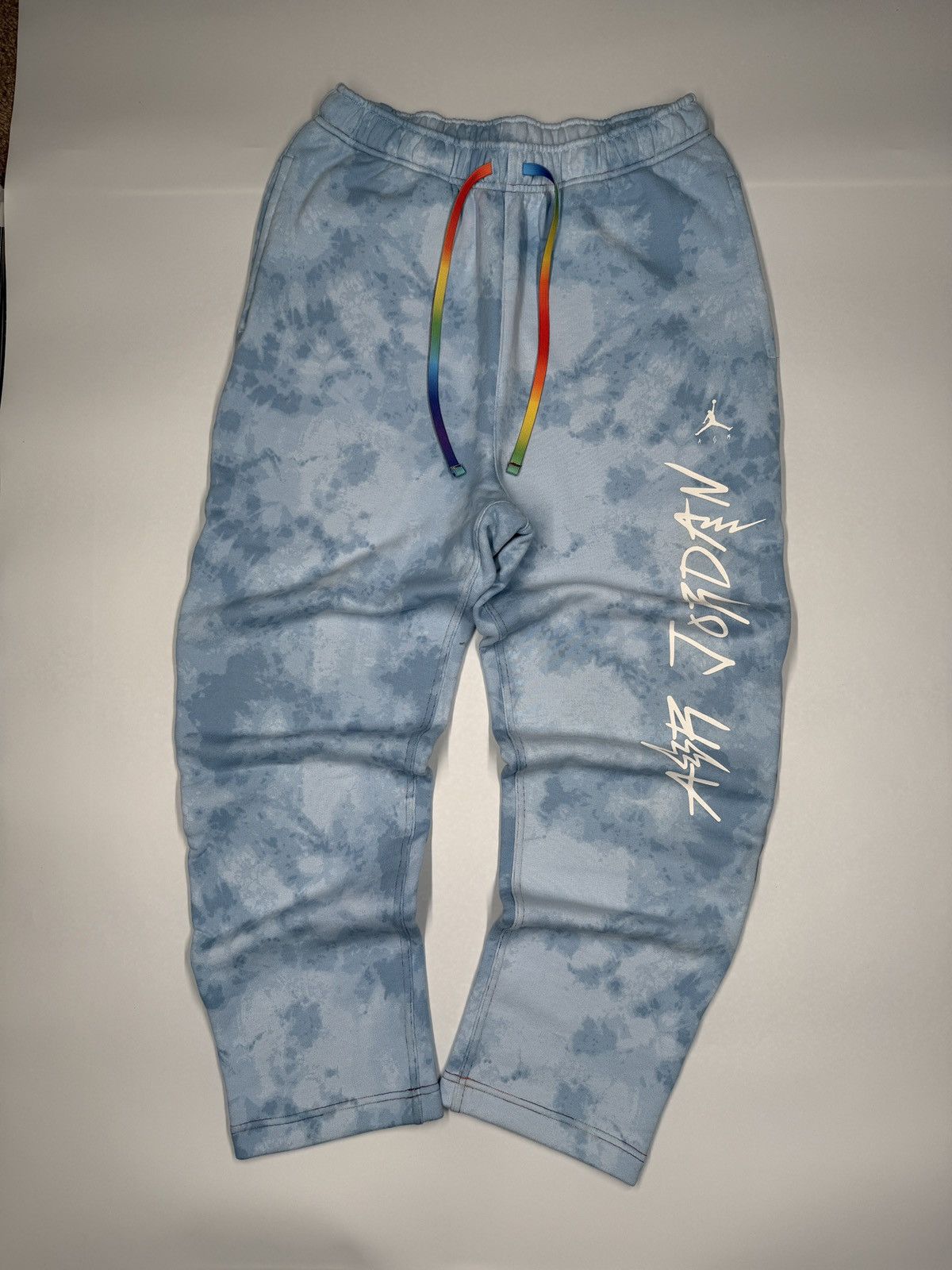 Nike Air Jordan x J Balvin Tie Dye Sweatpant – Blue – M Size US 32 / EU 48 - 1 Thumbnail