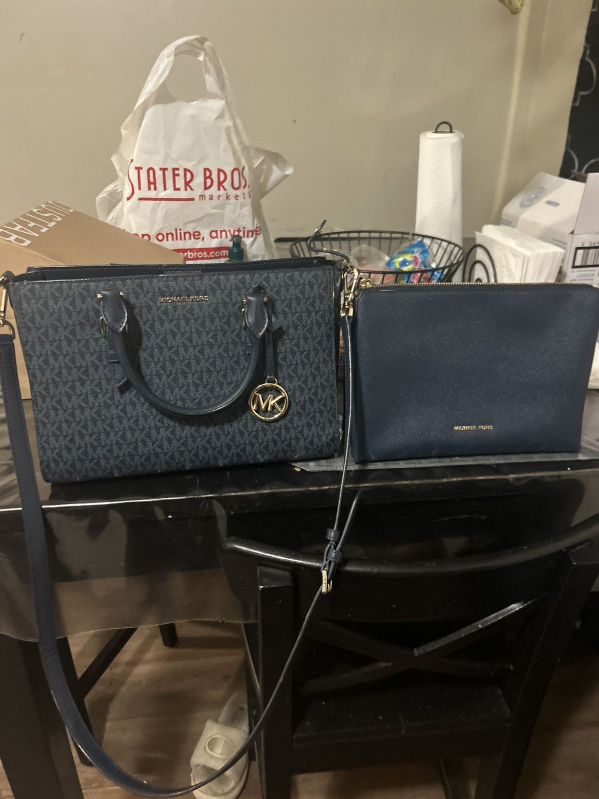 Michael Kors Michael Kors Size ONE SIZE - 3 Thumbnail