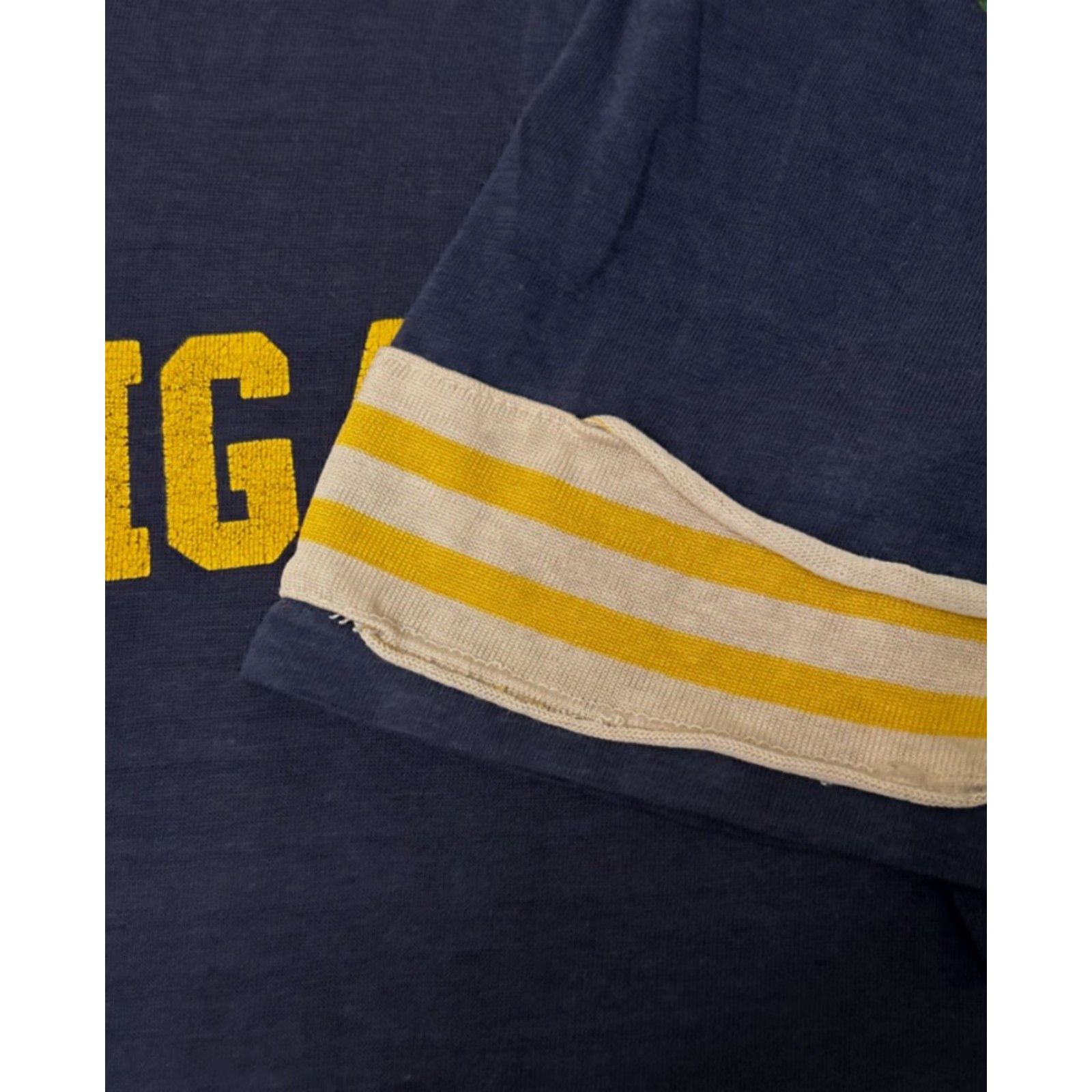 Vintage VINTAGE Michigan Wolverines VTG Distressed Shirt Mens L Blue 80s 90s University College Sports Wolverine Shirt Mens L Size US L / EU 52-54 / 3 - 4 Thumbnail