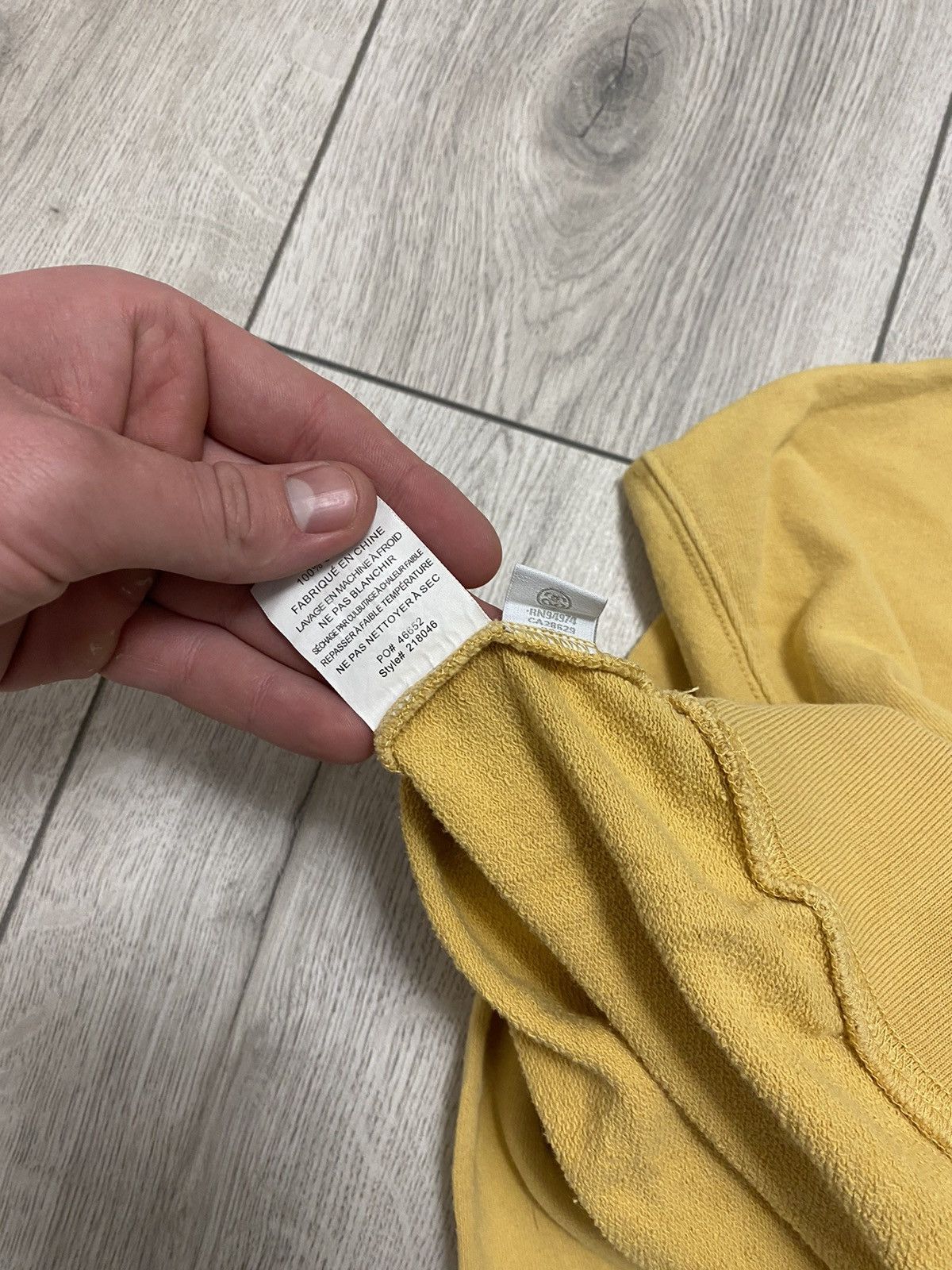Stussy vintage stussy Y2K big logo gold rare crppped sweatshirt Size S / US 4 / IT 40 - 5 Thumbnail