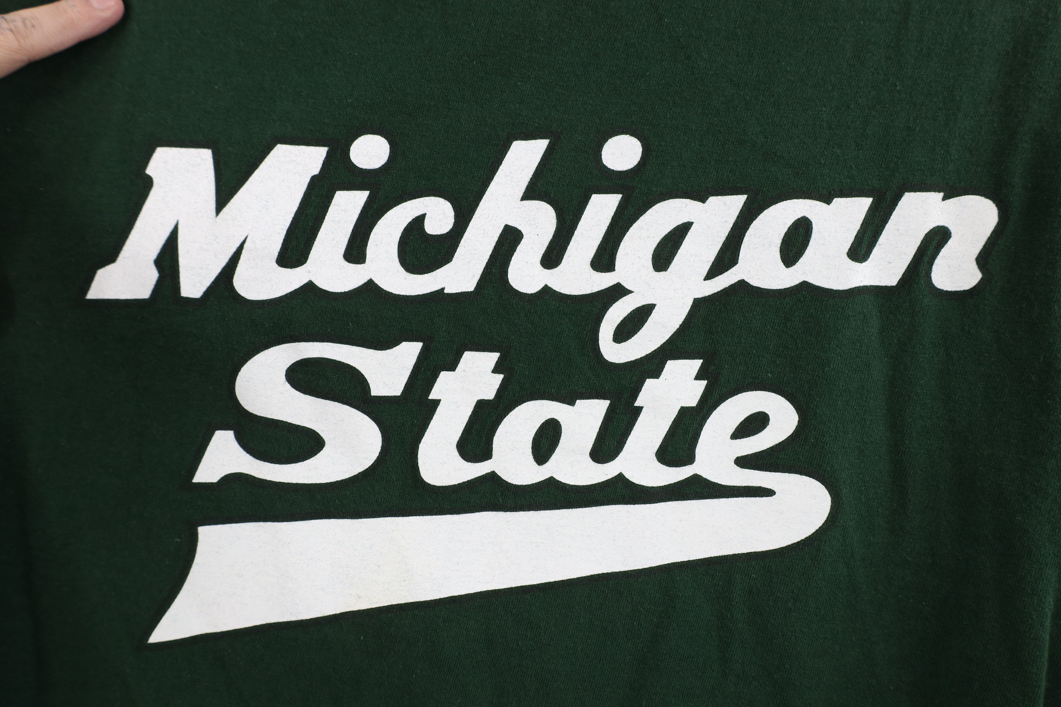 Vintage Vintage 90s Script Michigan State University T-Shirt Green Size US L / EU 52-54 / 3 - 4 Thumbnail