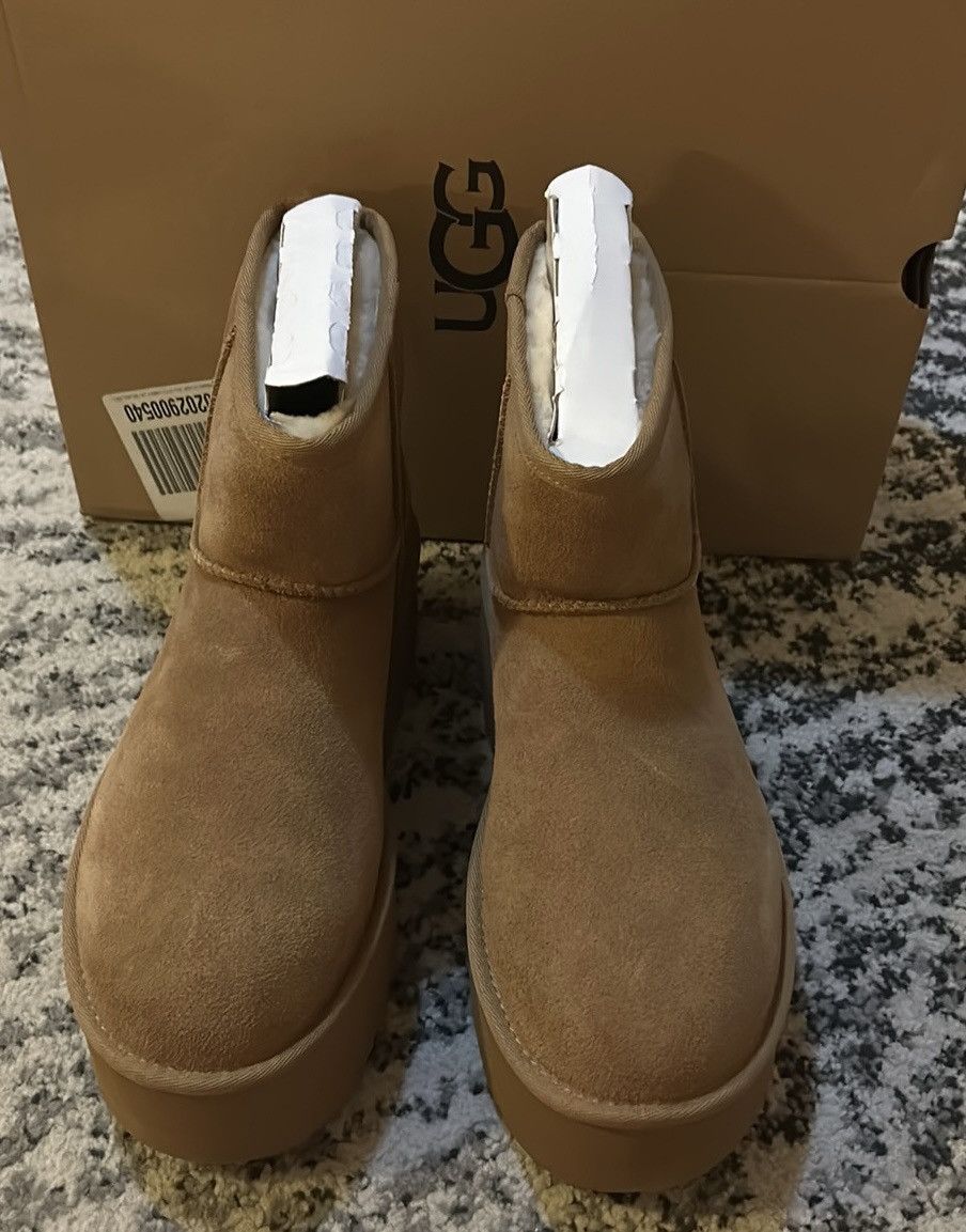 Ugg UGG Classic Mini Platform Boots size US 10 Size US 10 / IT 40 - 4 Thumbnail