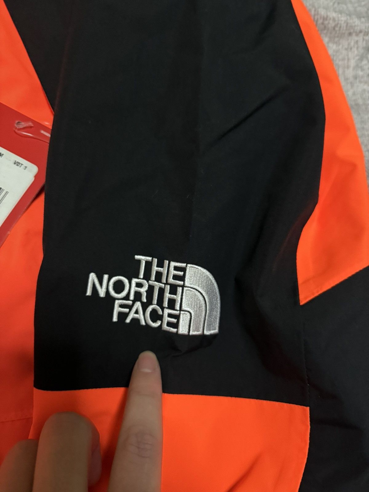 Supreme × The North Face Supreme tnf the north face 16fw orange mountain light Jacket Size US M / EU 48-50 / 2 - 6 Thumbnail