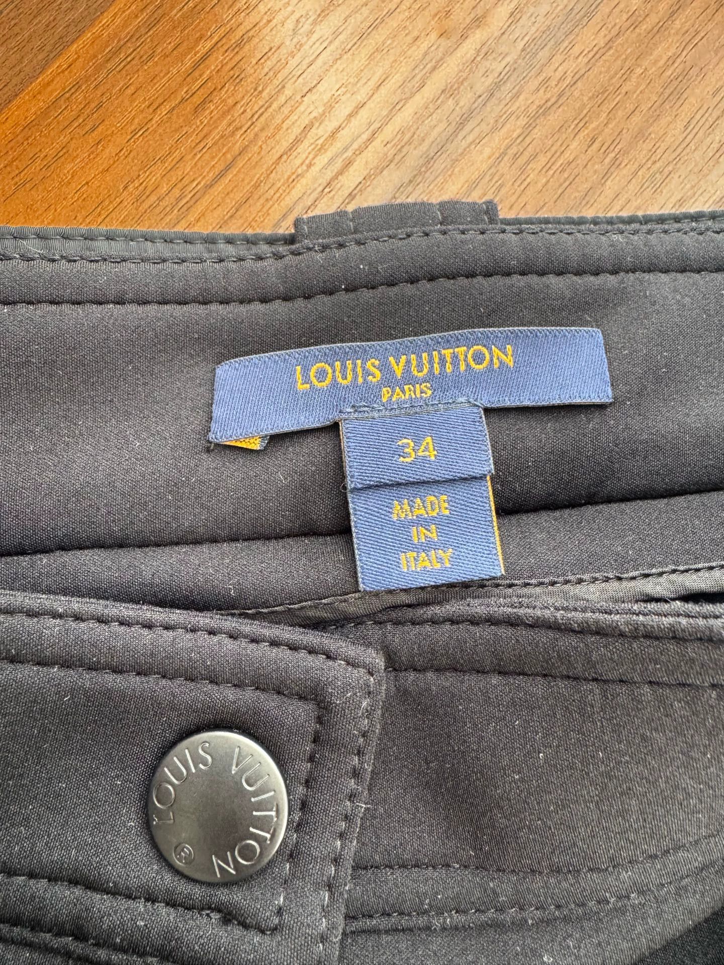 Louis Vuitton LV black high-waisted logo casual skirt 34 Size 25" / US 0 / IT 36 - 8 Thumbnail