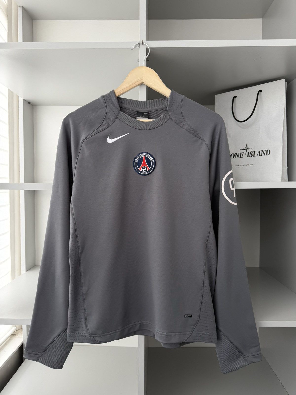 Nike Nike PSG Paris Total 90 Vintage 2003 2004 Longsleeve Jersey Size US S / EU 44-46 / 1 - 1 Thumbnail