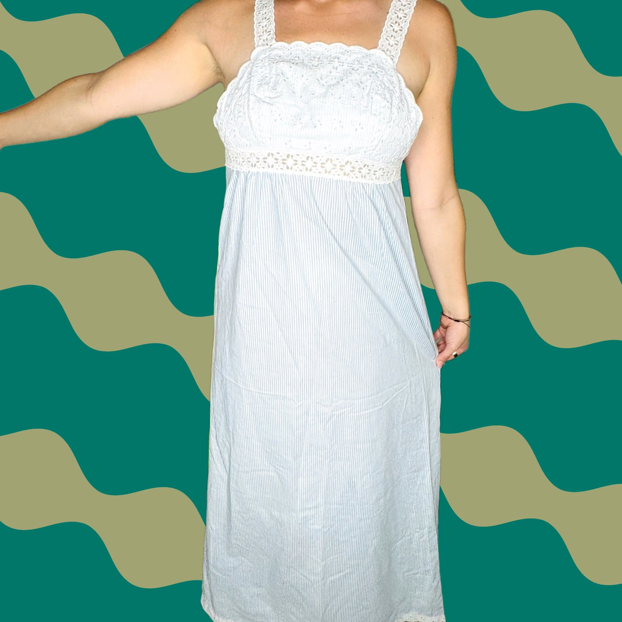 Vintage VINTAGE Dress Womens S White Cottagecore Coastal Pinstriped Gilead Lace Cami Maxi Size S / US 4 / IT 40 - 1 Thumbnail