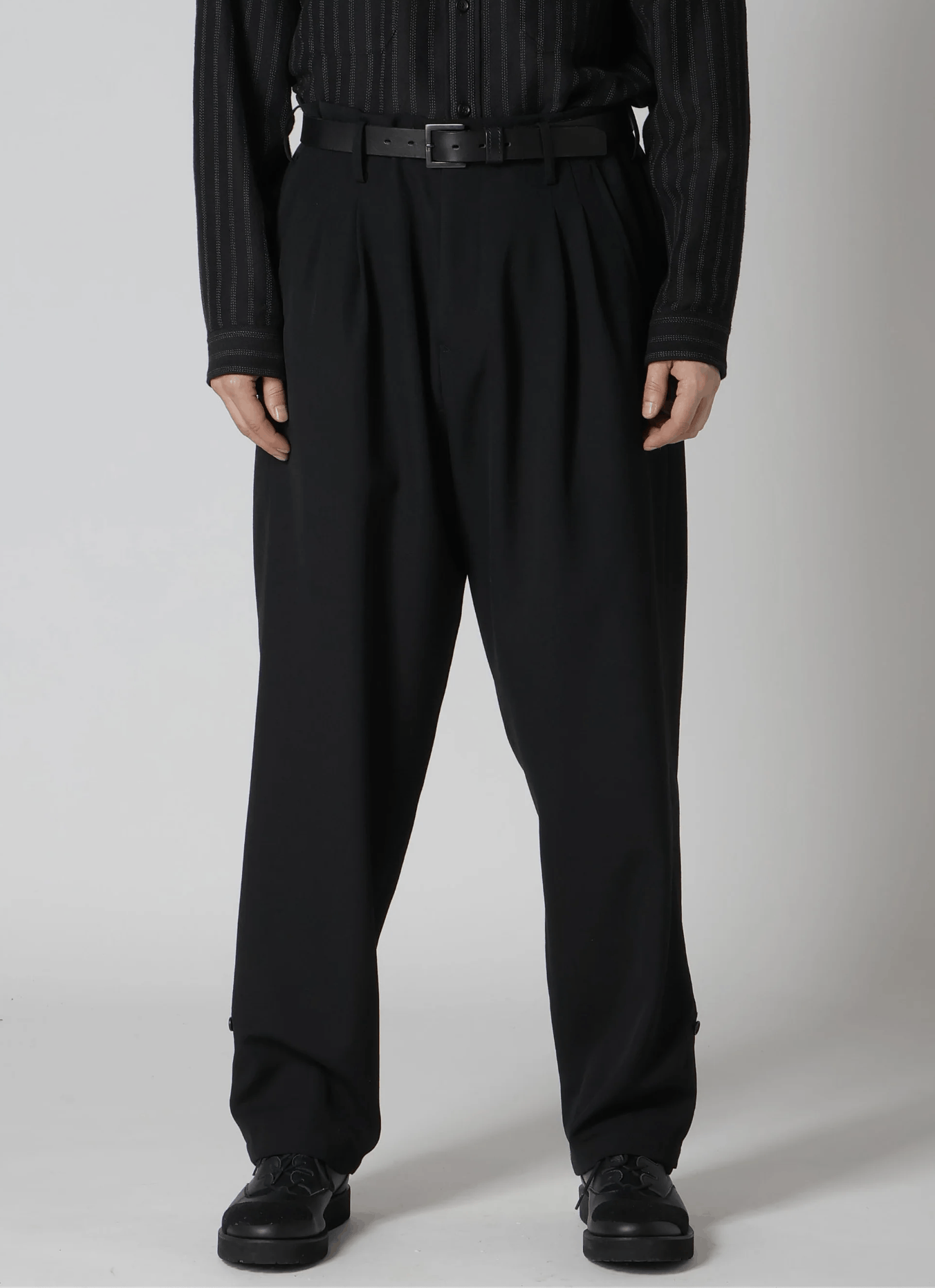 Yohji Yamamoto Yohji Yamamoto Pour Homme - Wool Gabardine 2TUCKS TAB PANTS Size US 32 / EU 48 - 9 Thumbnail