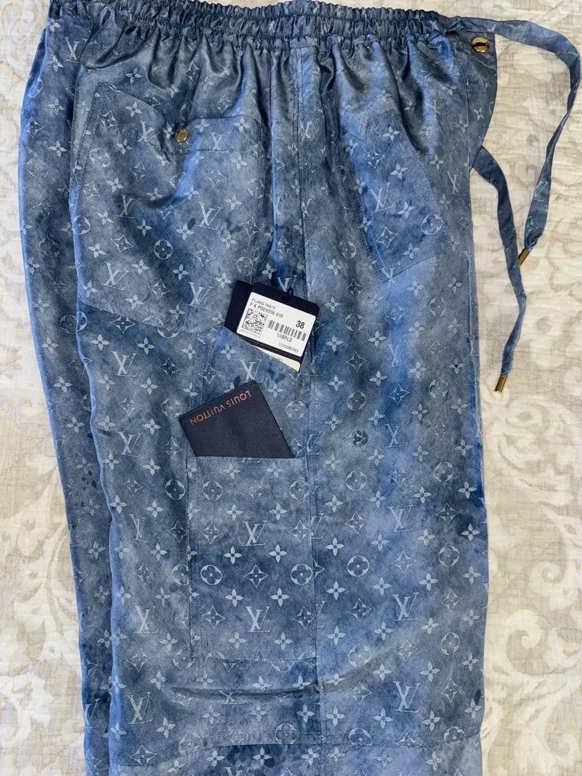 Louis Vuitton Louis Vuitton SS21 Washed Silk Monogram, IT38 Size 26" / US 2 / IT 38 - 16 Thumbnail
