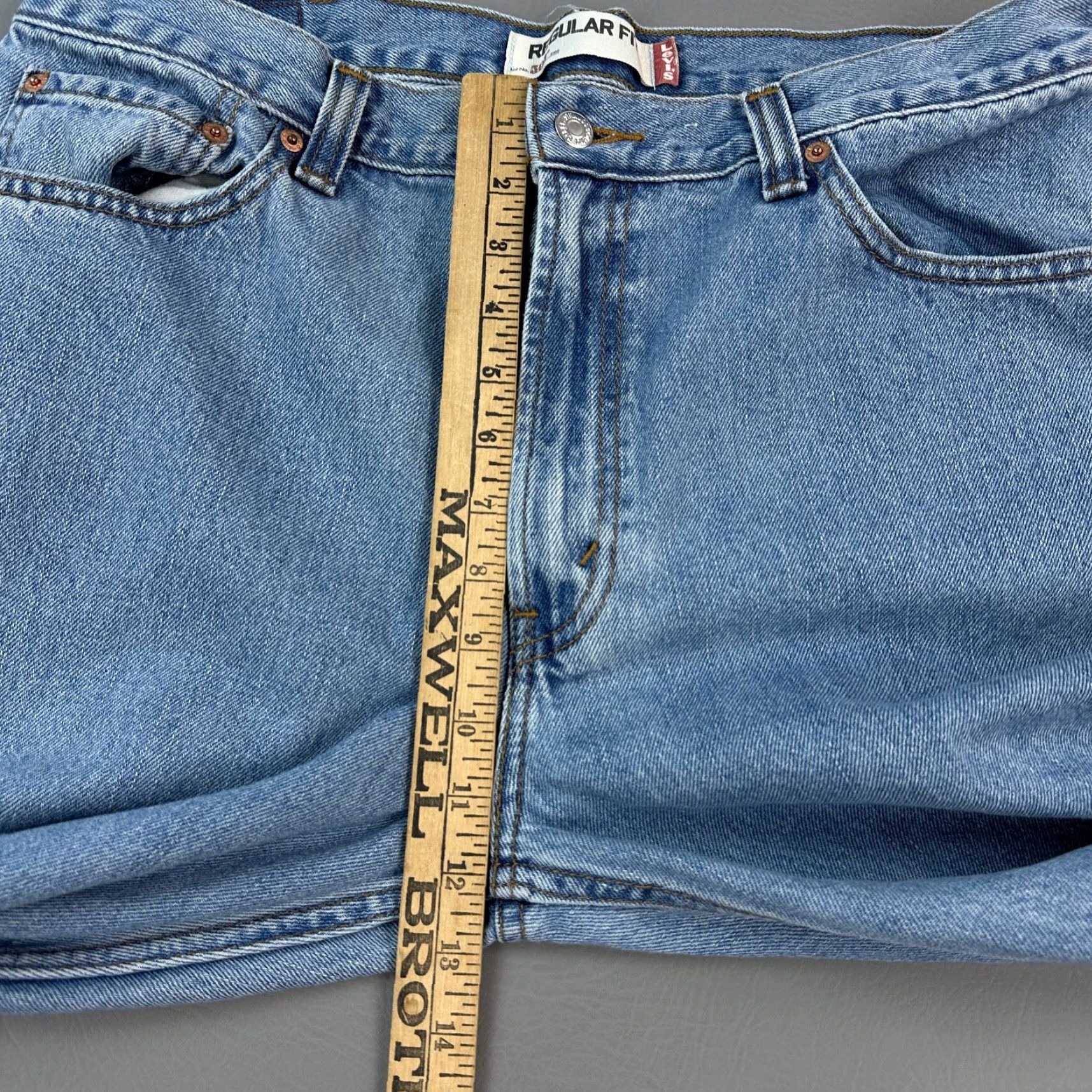 Levi's Vintage Levi's 505 Jeans Mens 36x33 Stone Wash Regular Straight Fit 90s Cowboy Retro USA Jeans Mens Size US 36 / EU 52 - 5 Thumbnail