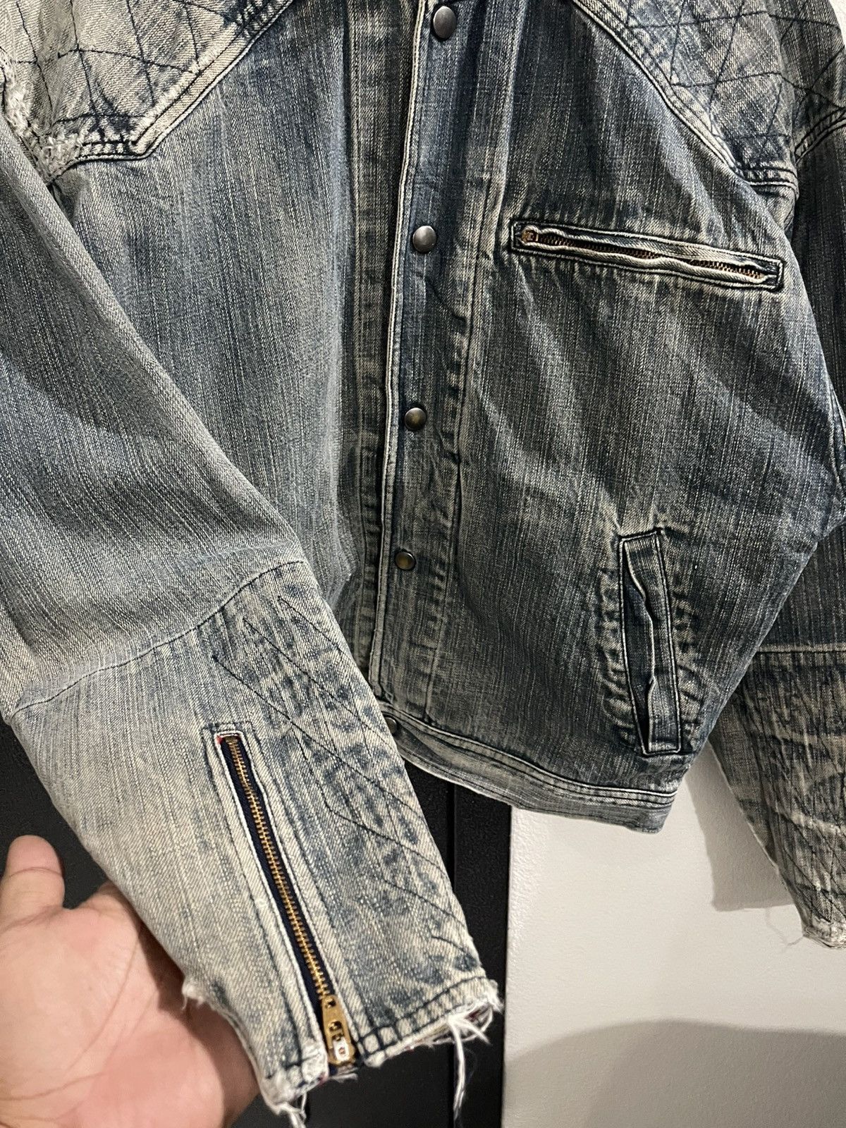 Vintage Vintage Unbrand Distressed Denim Jacket Size US L / EU 52-54 / 3 - 8 Thumbnail