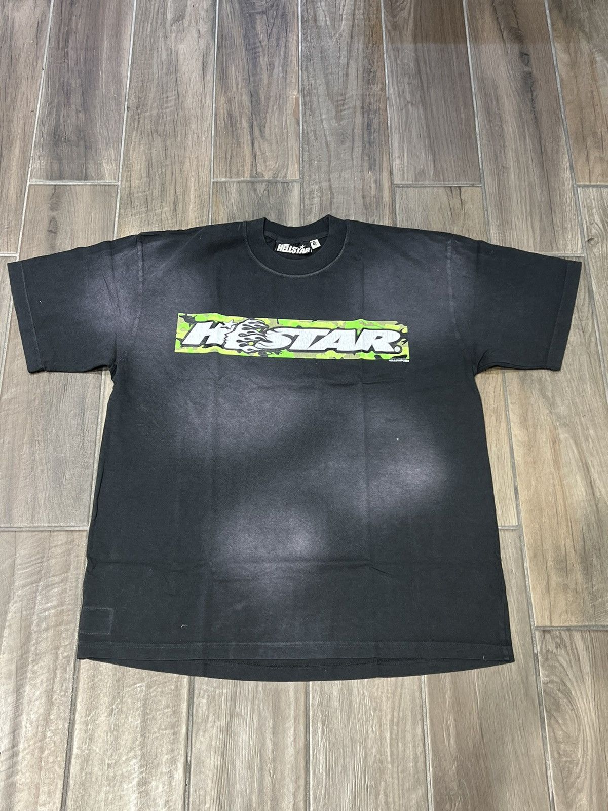 HELLSTAR HELLSTAR “BOX LOGO” TSHIRT - MEDIUM - (BLACK/GREEN) Size US M / EU 48-50 / 2 - 1 Thumbnail