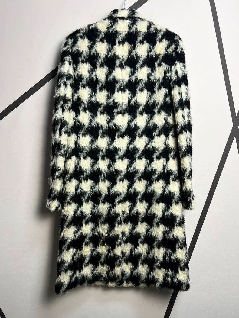 Saint Laurent Paris Saint laurent paris 14 Black and White Houndstooth Fur Coat Size US M / EU 48-50 / 2 - 2 Thumbnail