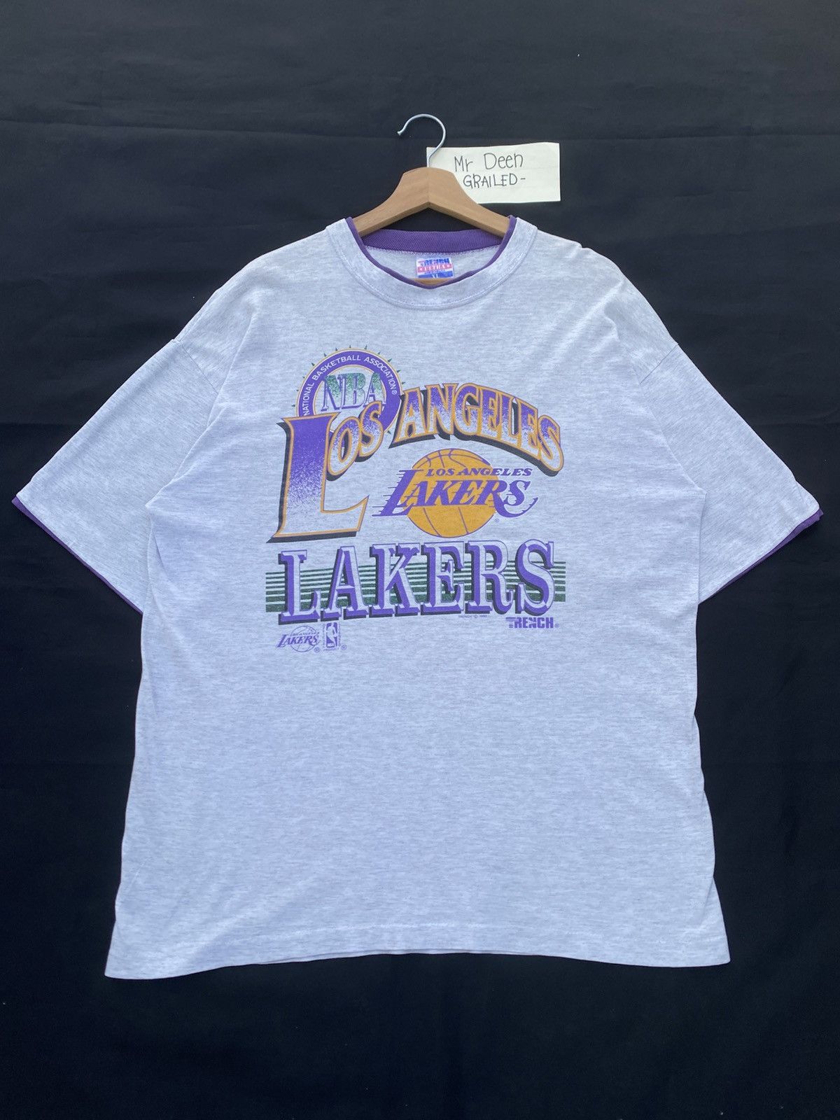 NBA Rare Vintage LAKERS 1992 Tshirt Size US XL / EU 56 / 4 - 2 Thumbnail