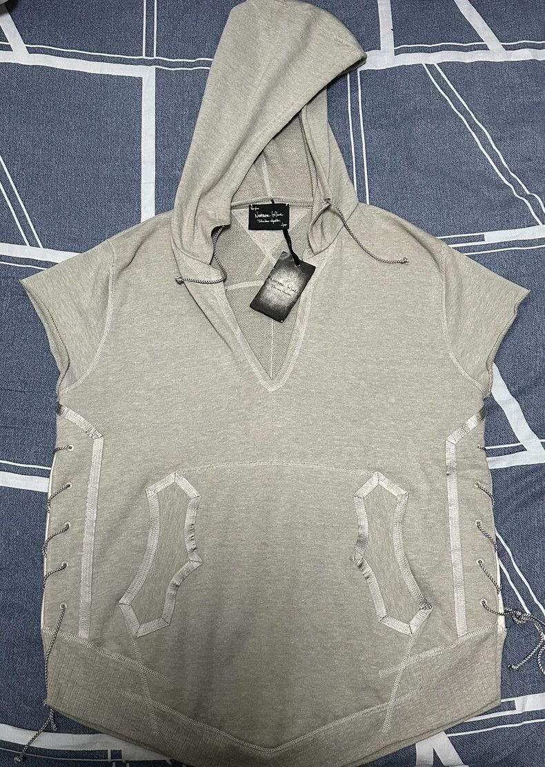 Number (N)ine Number (N)ine09ss gray sleeveless pullover hooded sweatshir Size US L / EU 52-54 / 3 - 1 Thumbnail