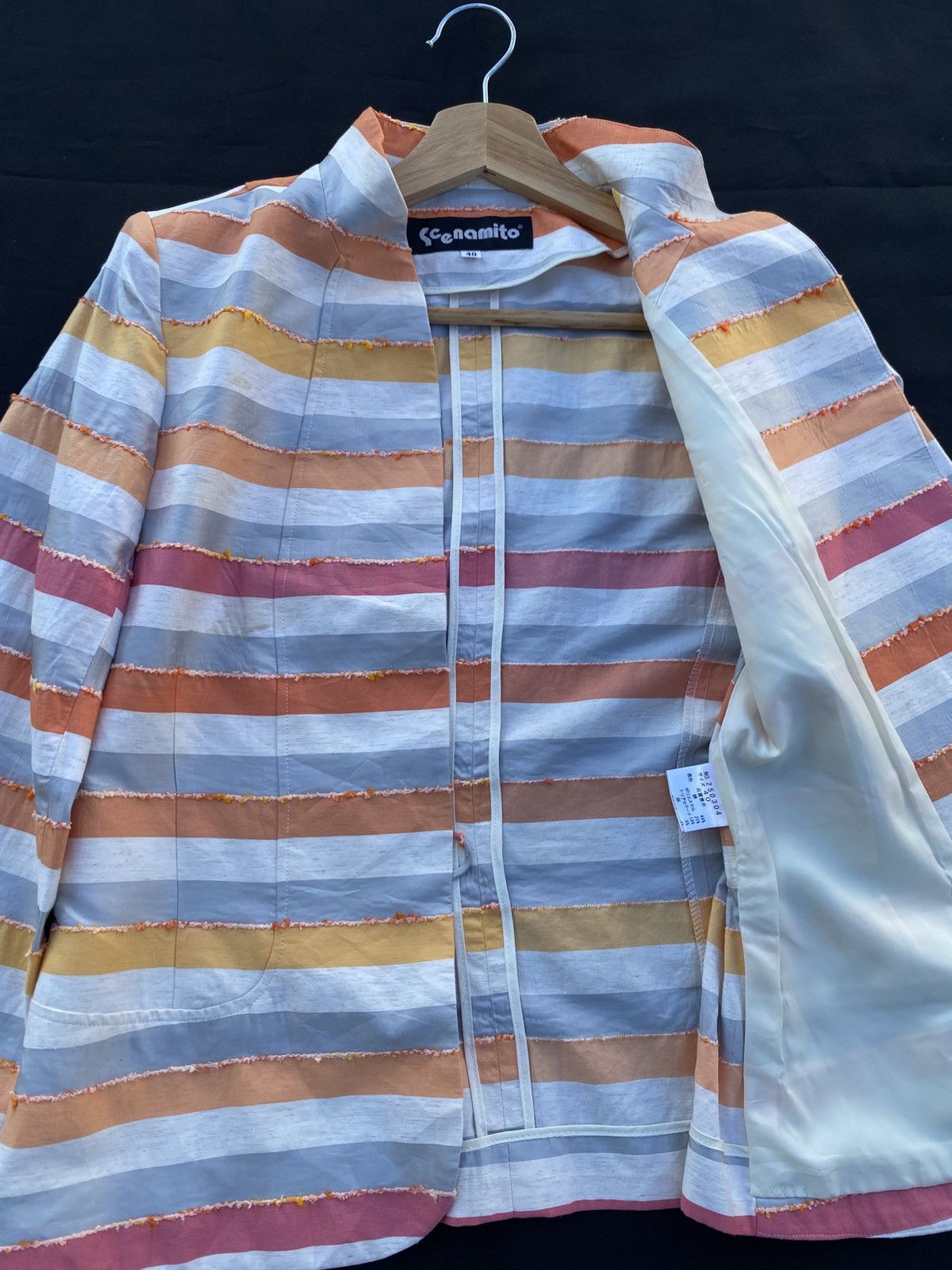 Japanese Brand Rare Vintage Stripes Raw Edge Design Women Blazer Size S / US 4 / IT 40 - 9 Thumbnail
