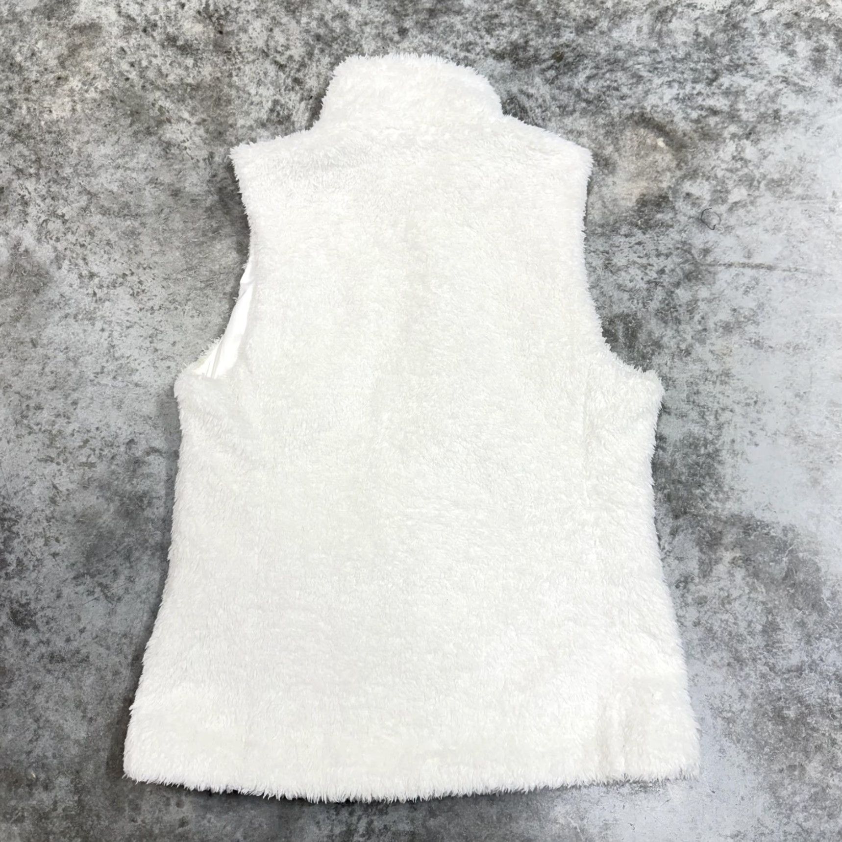 Patagonia Patagonia Vest Womens Large White Los Gatos Fleece Sherpa Full Zip Cozy Warm Size L / US 10 / IT 46 - 4 Thumbnail