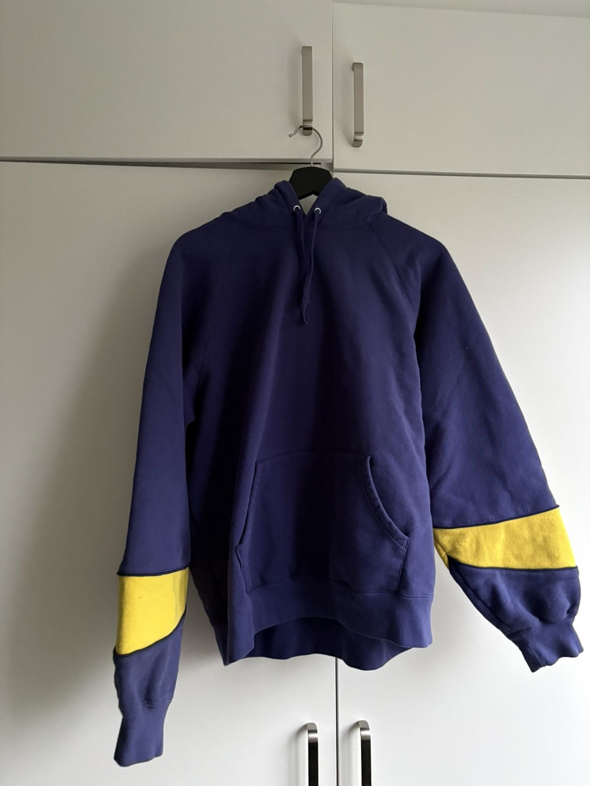 Supreme Dark blue Supreme hoodie Size US S / EU 44-46 / 1 - 4 Thumbnail
