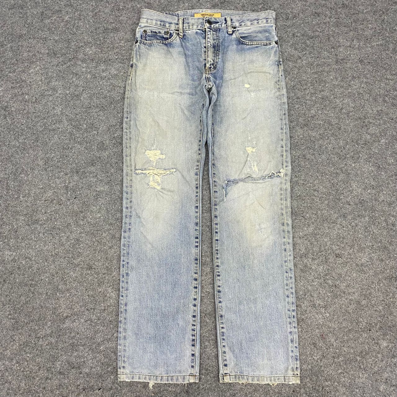 Japanese Brand Vintage Uniqlo Distressed Denim Kurt Cobain Style Size US 32 / EU 48 - 1 Thumbnail