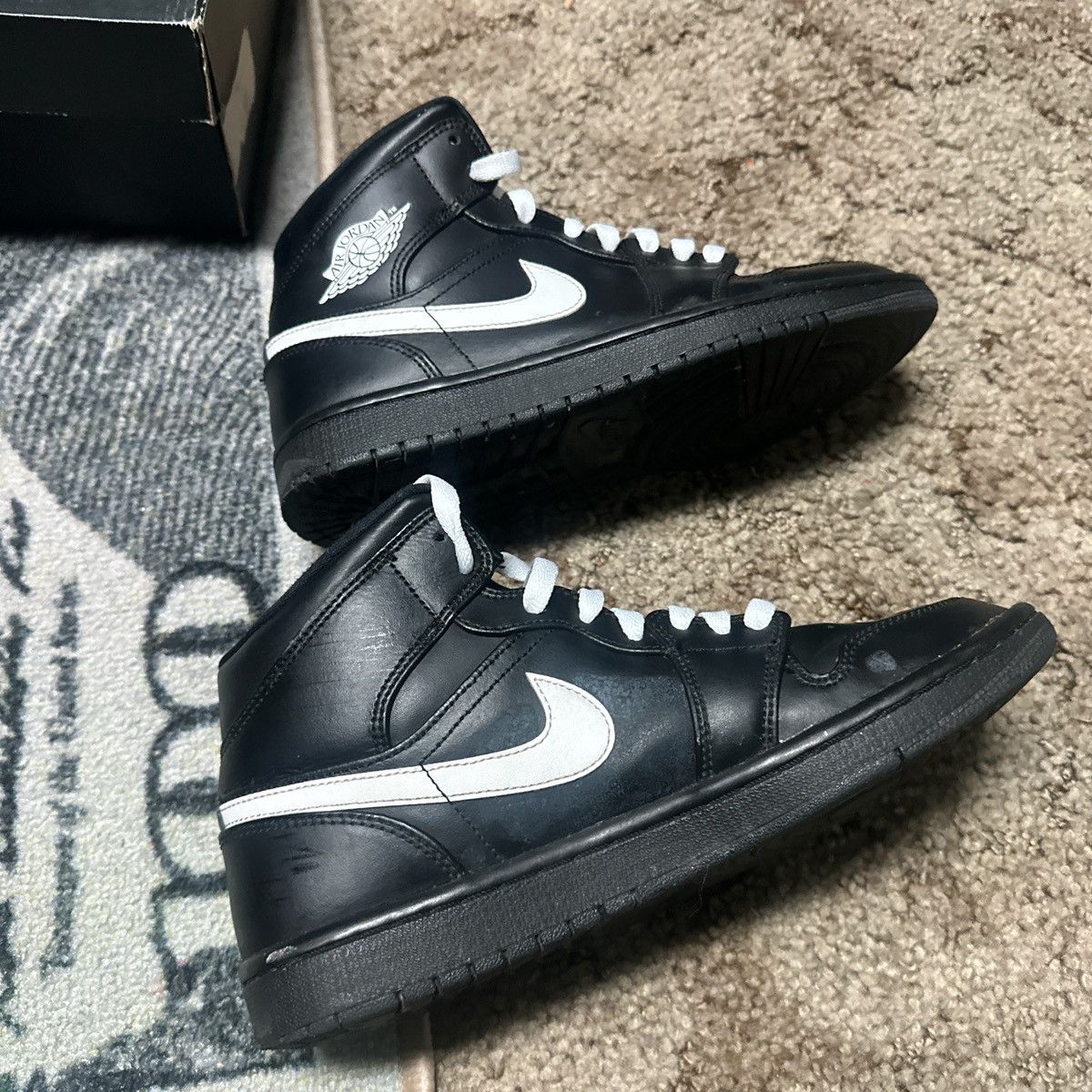 Jordan Brand × Nike Air Jordan 1 mid “speckle” 2018 Size US 8 / EU 41 - 3 Thumbnail