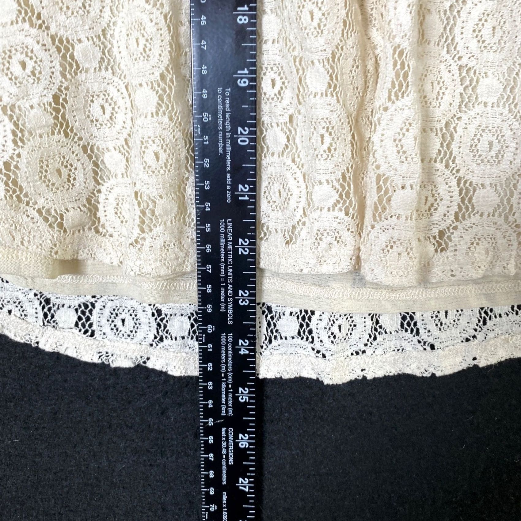 Vintage Chicos Womens Blouse Tan Textured Lace Top Short Sleeve Round Neck M Size M / US 6-8 / IT 42-44 - 7 Thumbnail
