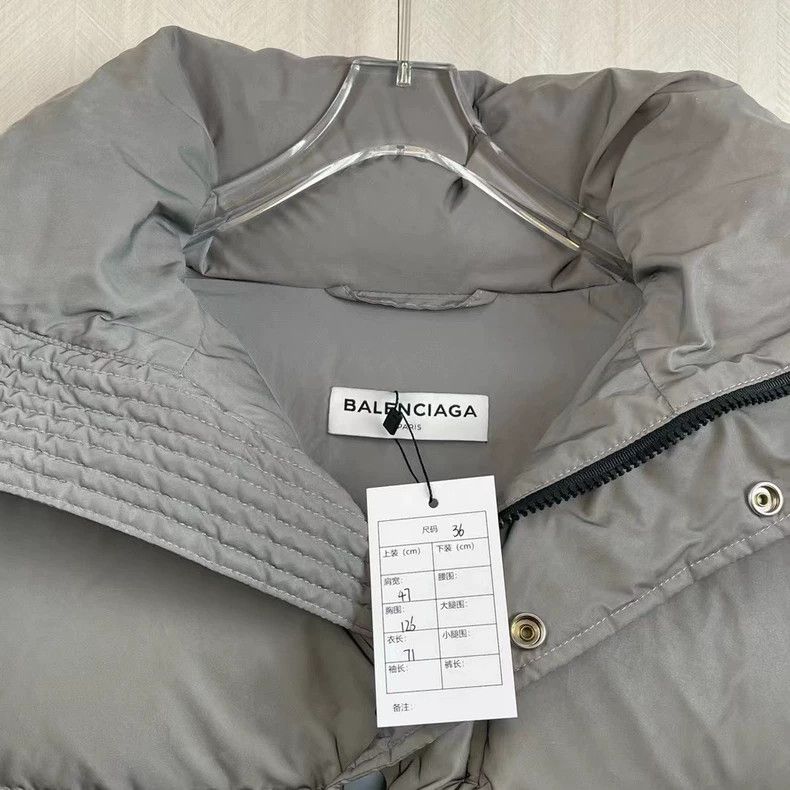 Balenciaga Balenciaga size 36 Silver-gray down jacket Size US XS / EU 42 / 0 - 2 Thumbnail