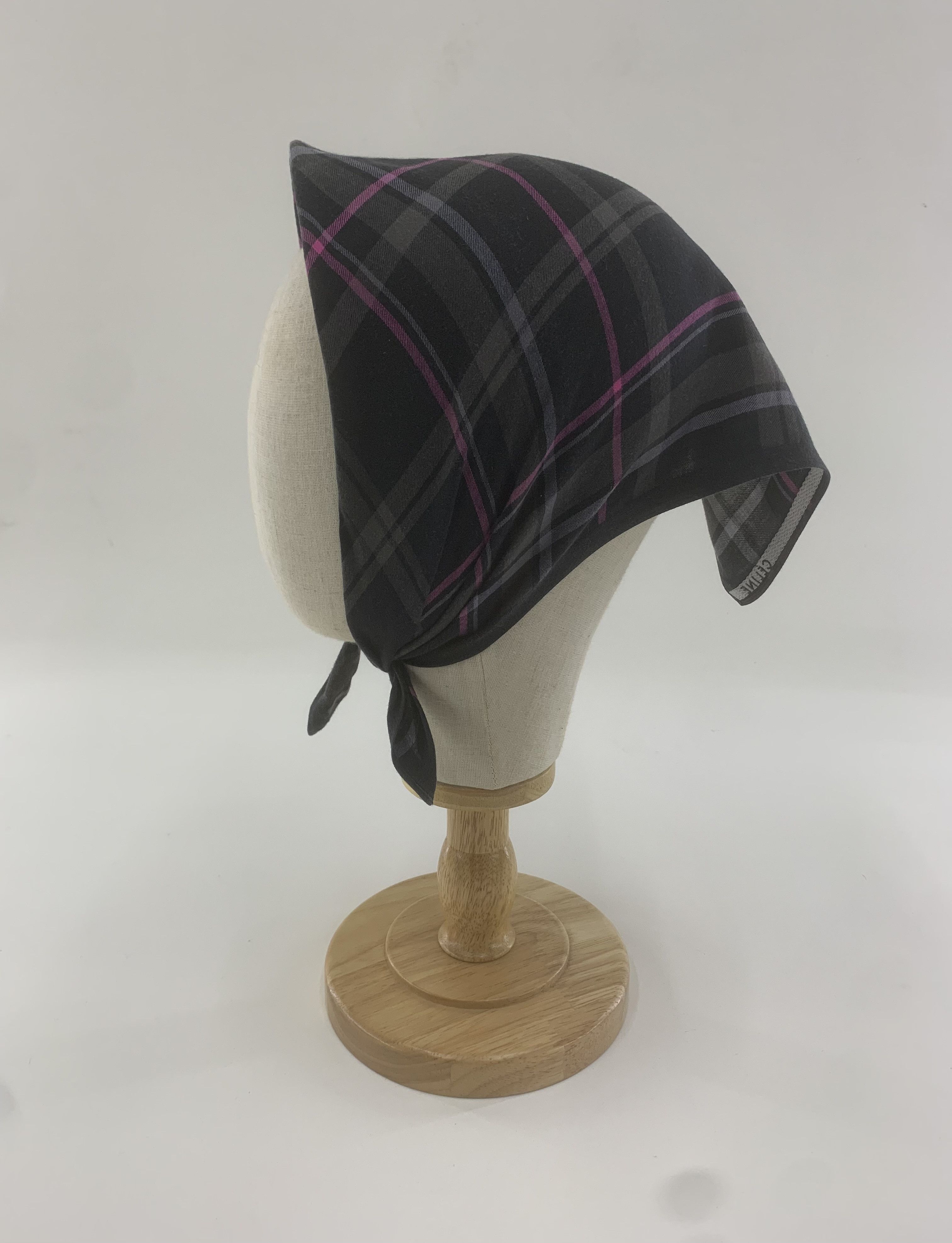 Celine Celine Handkerchief Bandana Neckerchief TB3474 Size ONE SIZE - 3 Thumbnail