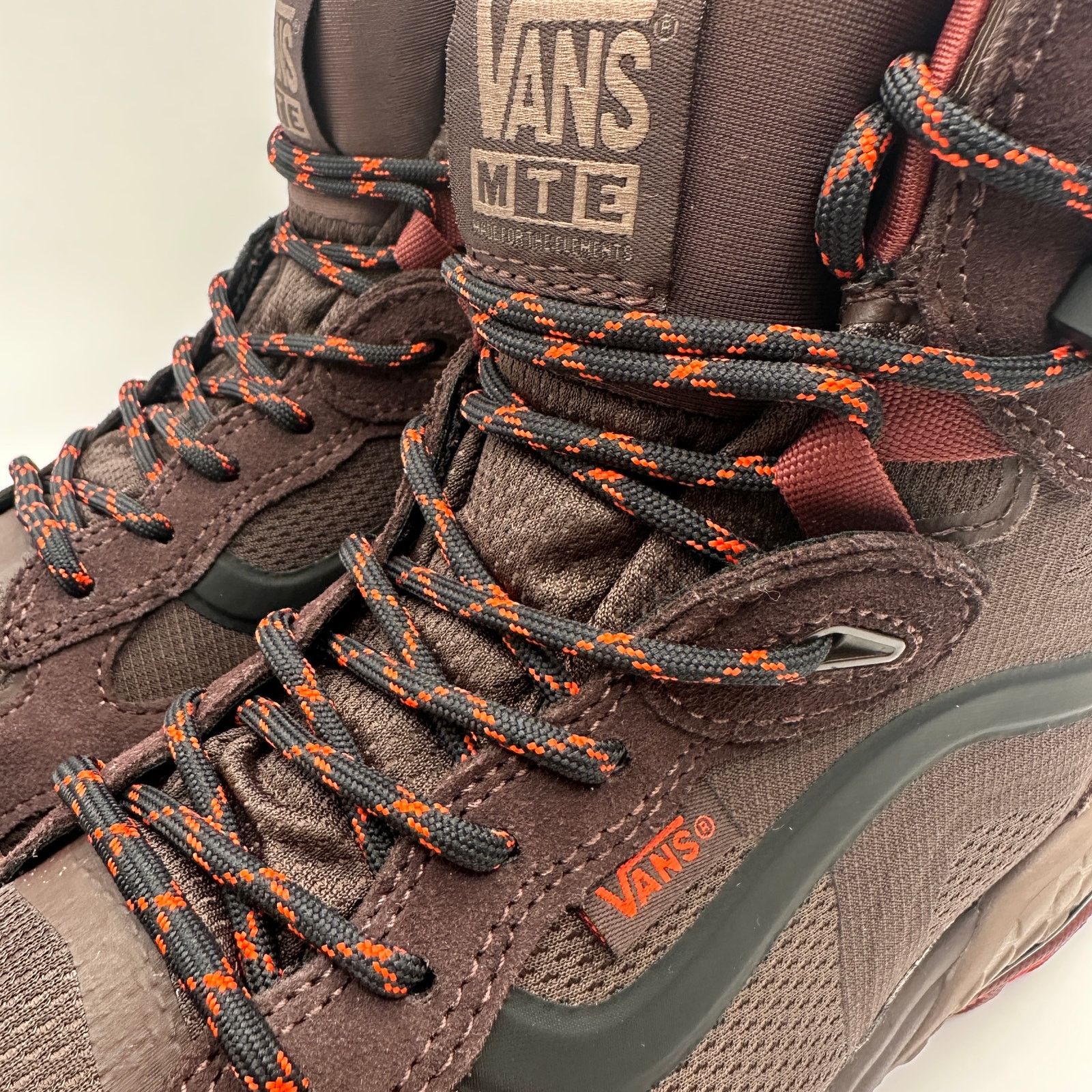 Vans VANS Men's 9 Crestline GORE-TEX MTE Bitter Chocolate Brown Size US 9 / EU 42 - 2 Thumbnail