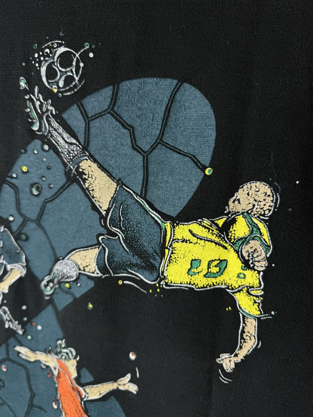 Japanese Brand Rare Vintage 1990’s Mystic Soccer Player T Shirt Japanese Size US M / EU 48-50 / 2 - 8 Thumbnail