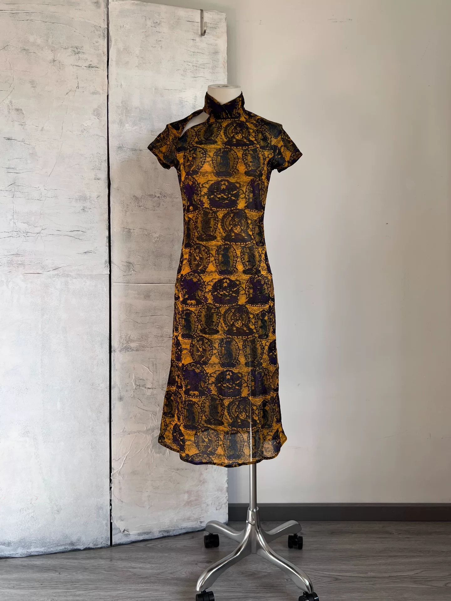 Vivienne Tam Vivienne Tam 1998 Runway Buddha Print Qipao Size S / US 4 / IT 40 - 1 Thumbnail