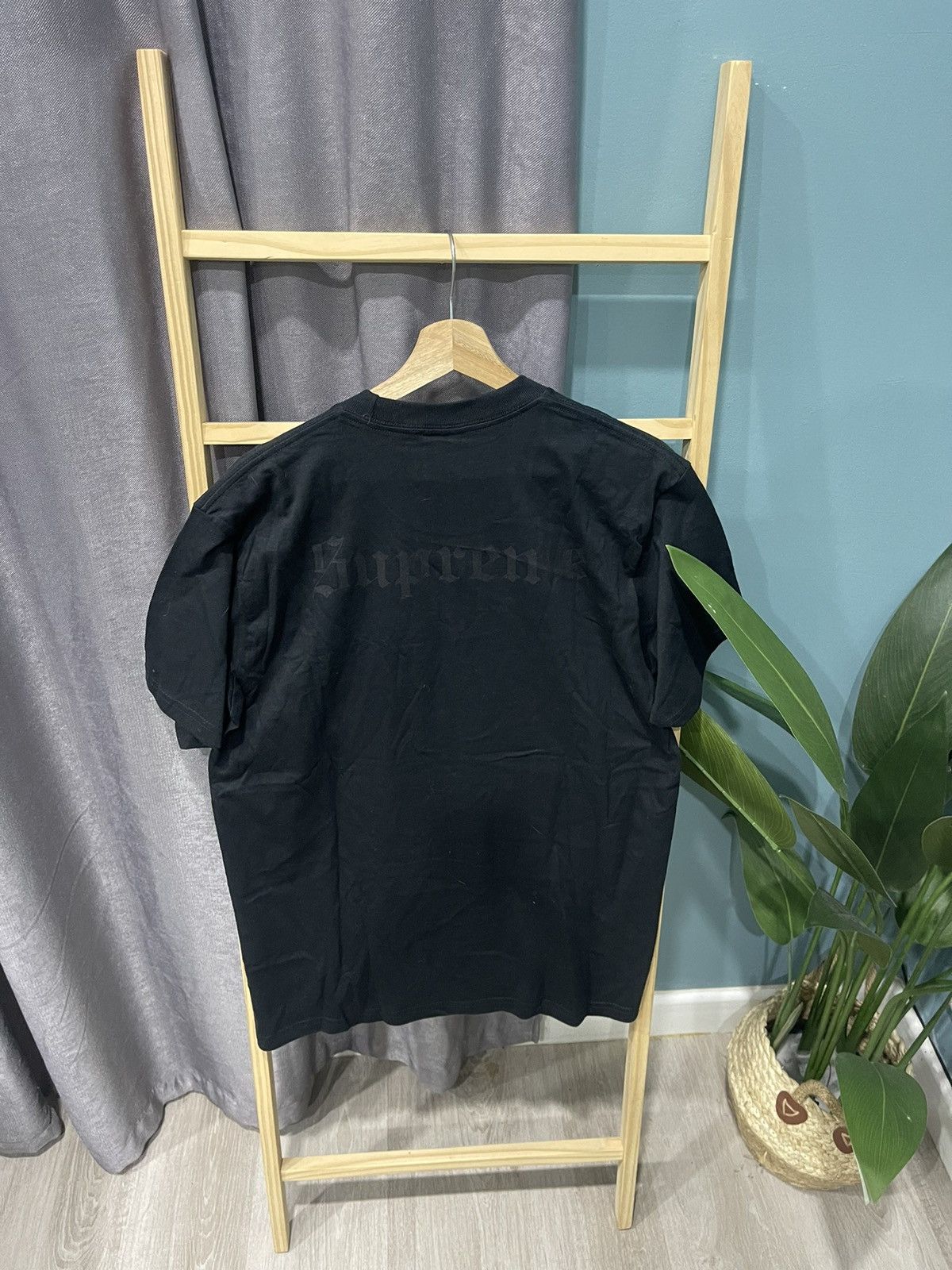Supreme SS18 Supreme Hellraiser Hell on Earth black Tee Size US M / EU 48-50 / 2 - 7 Thumbnail