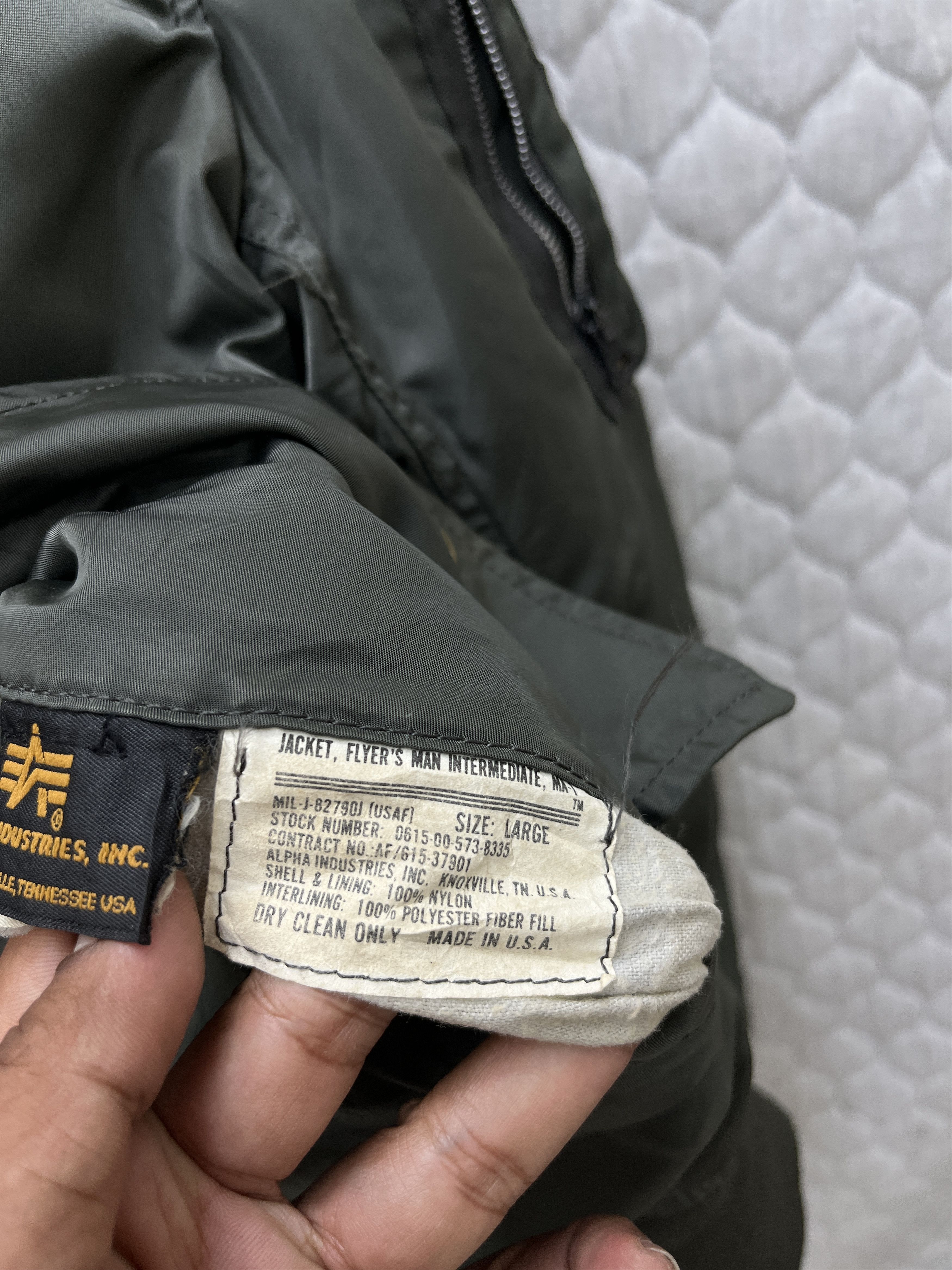 Alpha Industries 🔥🔥🔥STEALS VTG ALPHA INDUSTRIES MA1 BOMBER JACKET Size US L / EU 52-54 / 3 - 12 Thumbnail