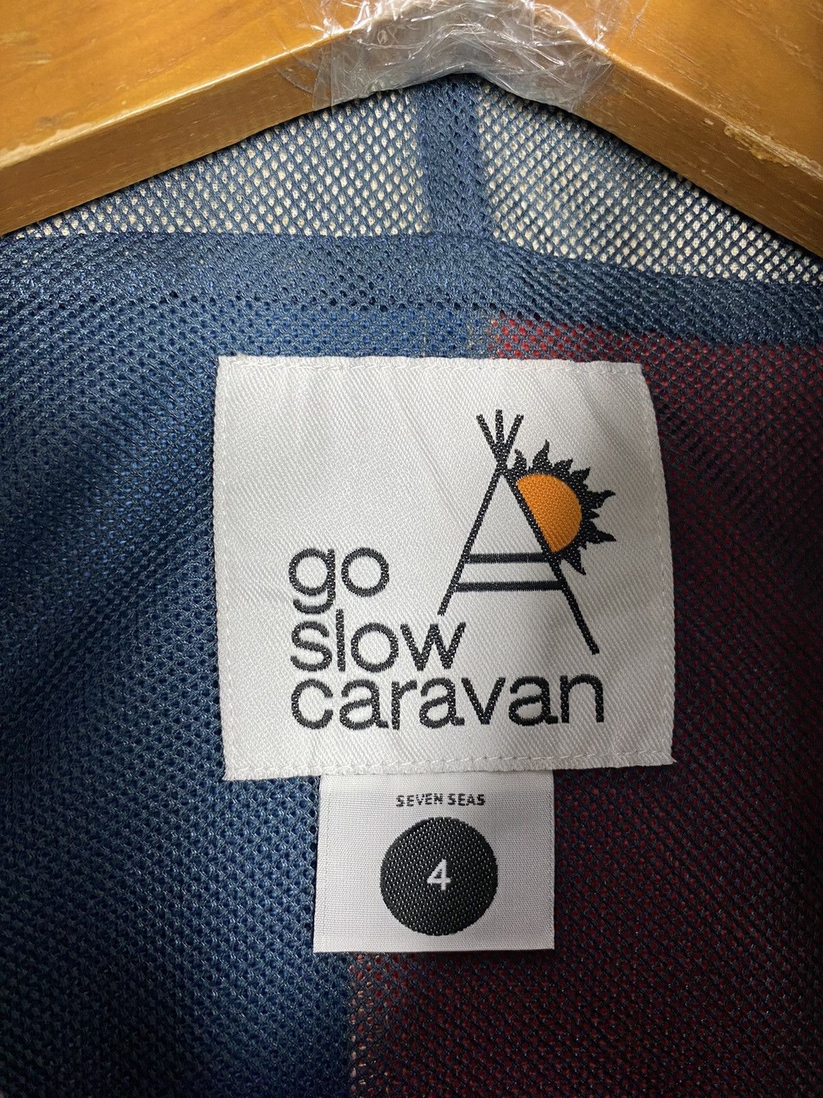 go slow caravan Rare‼️ Go Slow Carawan Hoodie Multicolor Vest Size US M / EU 48-50 / 2 - 8 Thumbnail