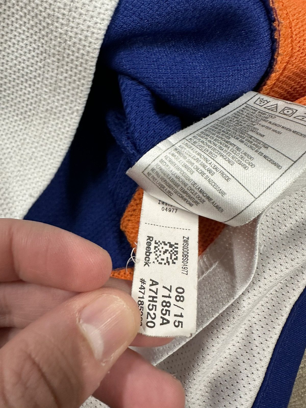 Reebok Vintage Y2K Reebok New York Islanders NHL Hockey Jersey Size US M / EU 48-50 / 2 - 18 Thumbnail