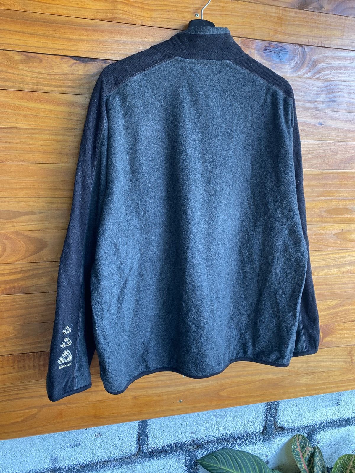 DKNY Vintage DKNY Active Half-Zip Fleece Pullover Sweatshirt Size US L / EU 52-54 / 3 - 12 Thumbnail