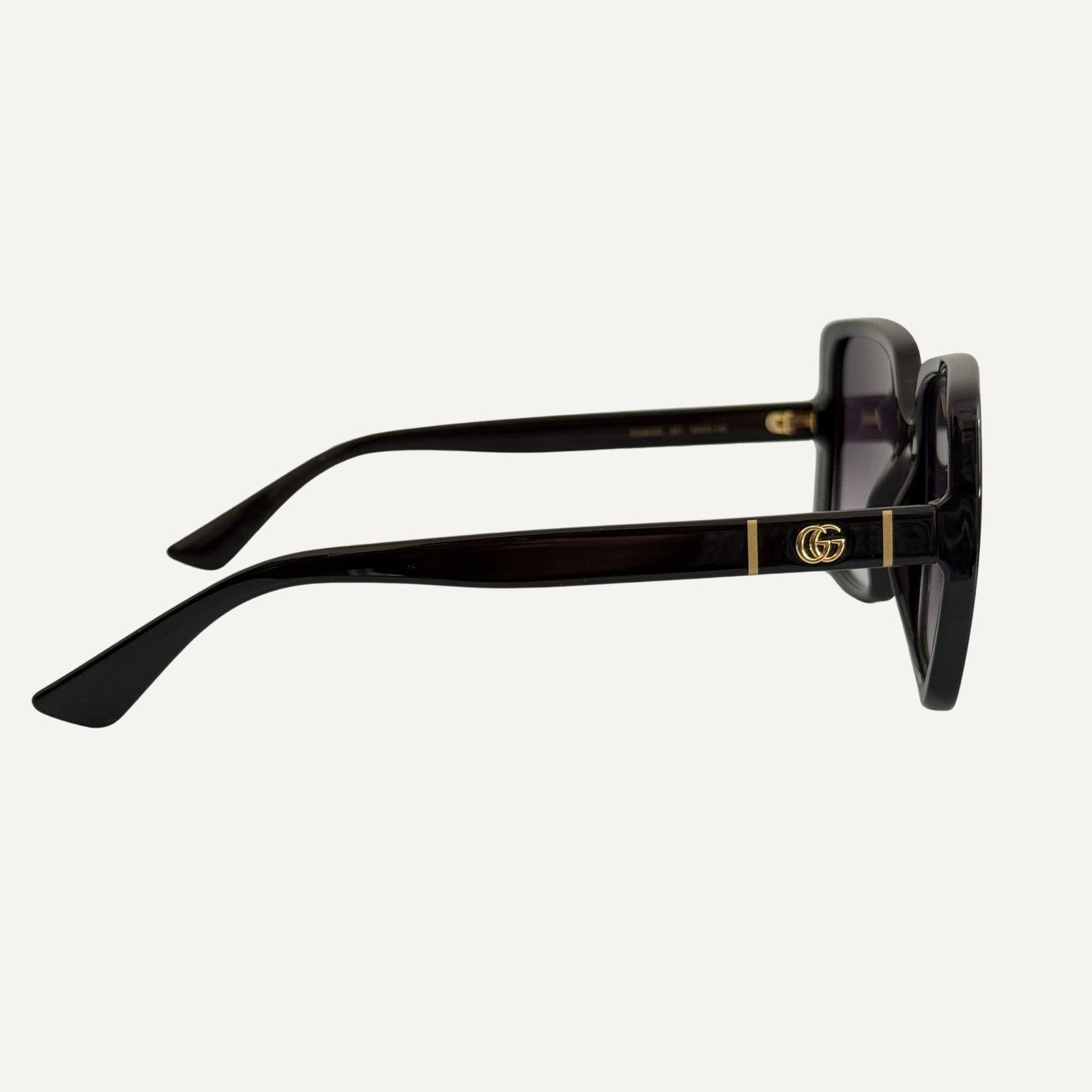 Gucci Gucci GG0632S 001 Rectangular Black Tinted Sunglasses Size ONE SIZE - 3 Thumbnail