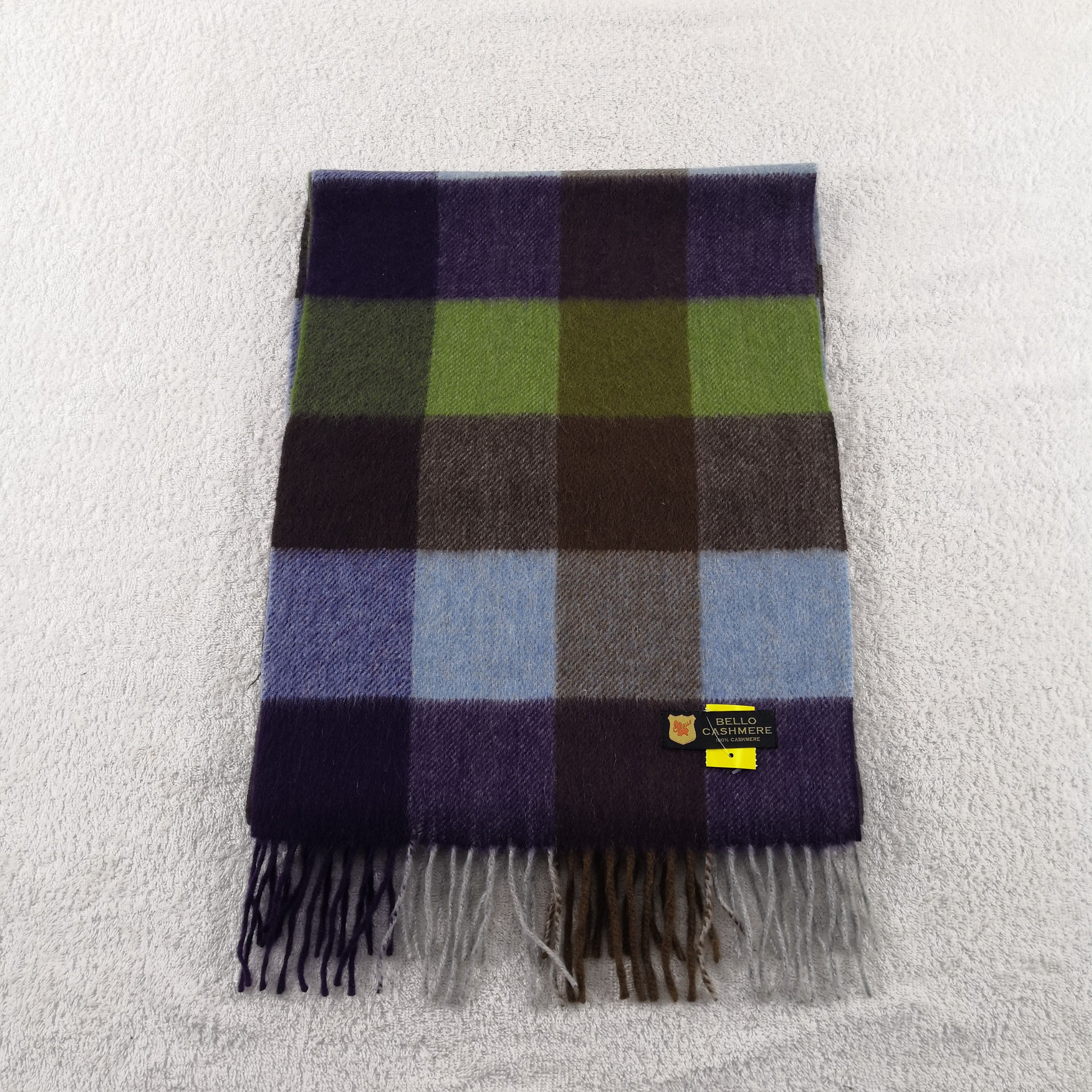 Japanese Brand Vintage Bello Scarf Wool Plaid Fringe Winter Tartan Scarves Size ONE SIZE - 2 Thumbnail