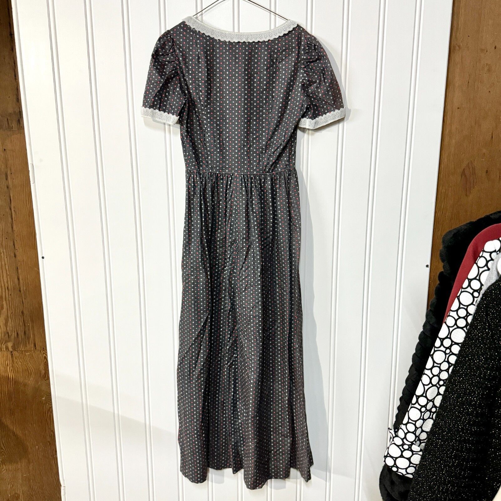 Vintage Dress Size Medium Cottage 50s Button Down Maxi