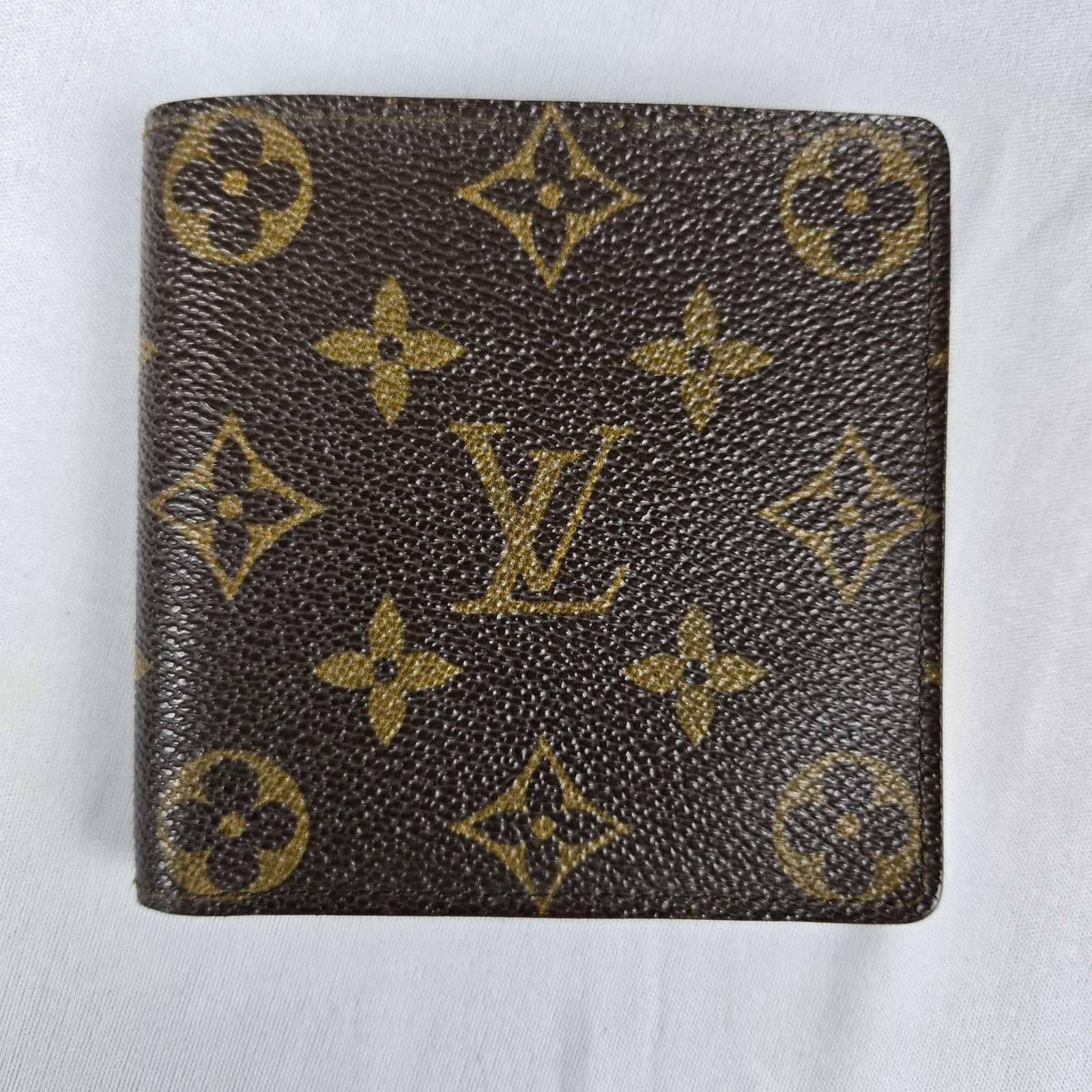 Louis Vuitton Louis Vuitton Monogram Bifold Wallet w/ Coin Pouch Size ONE SIZE - 1 Thumbnail