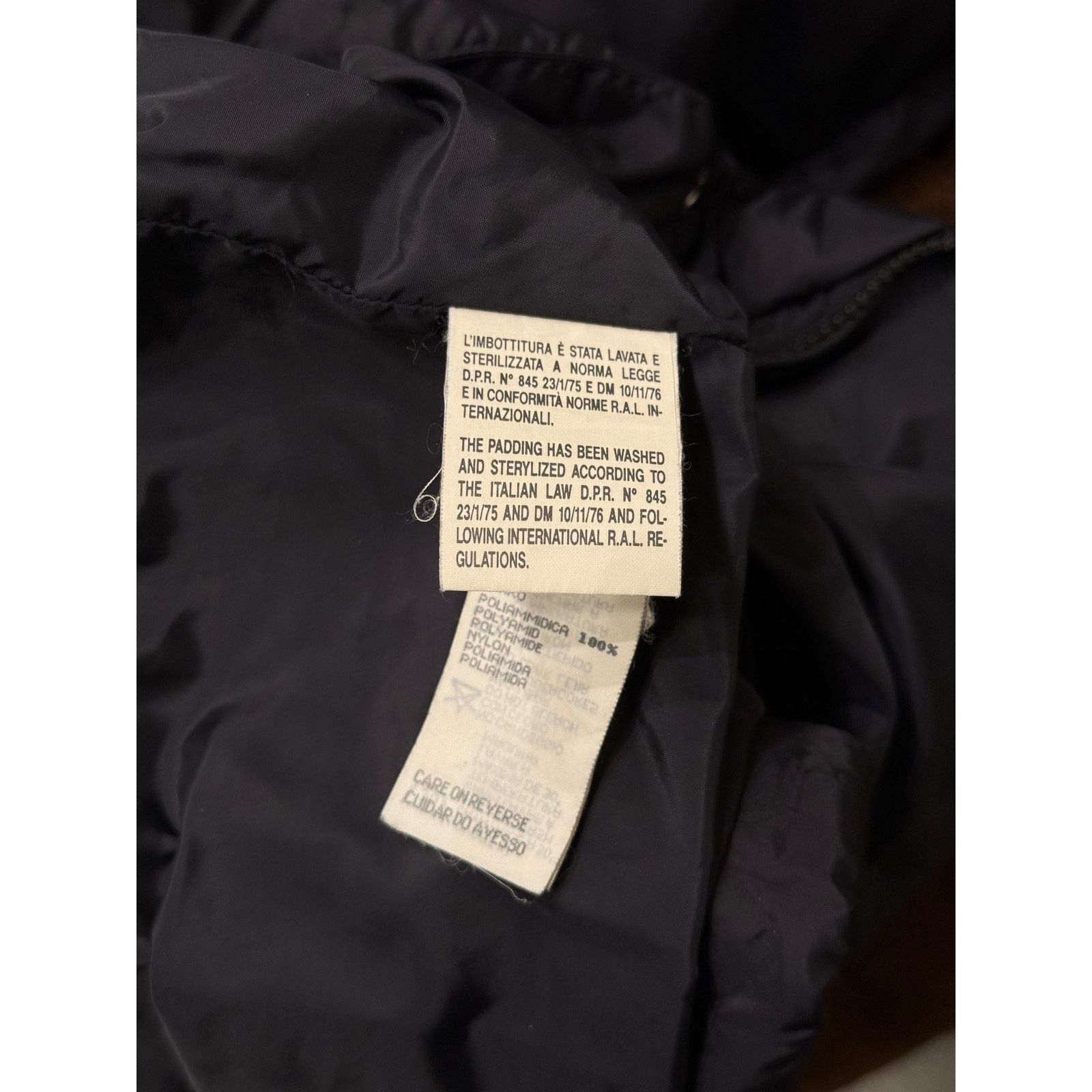 Giorgio Armani 2000s Armani puffer jacket Size US L / EU 52-54 / 3 - 4 Thumbnail
