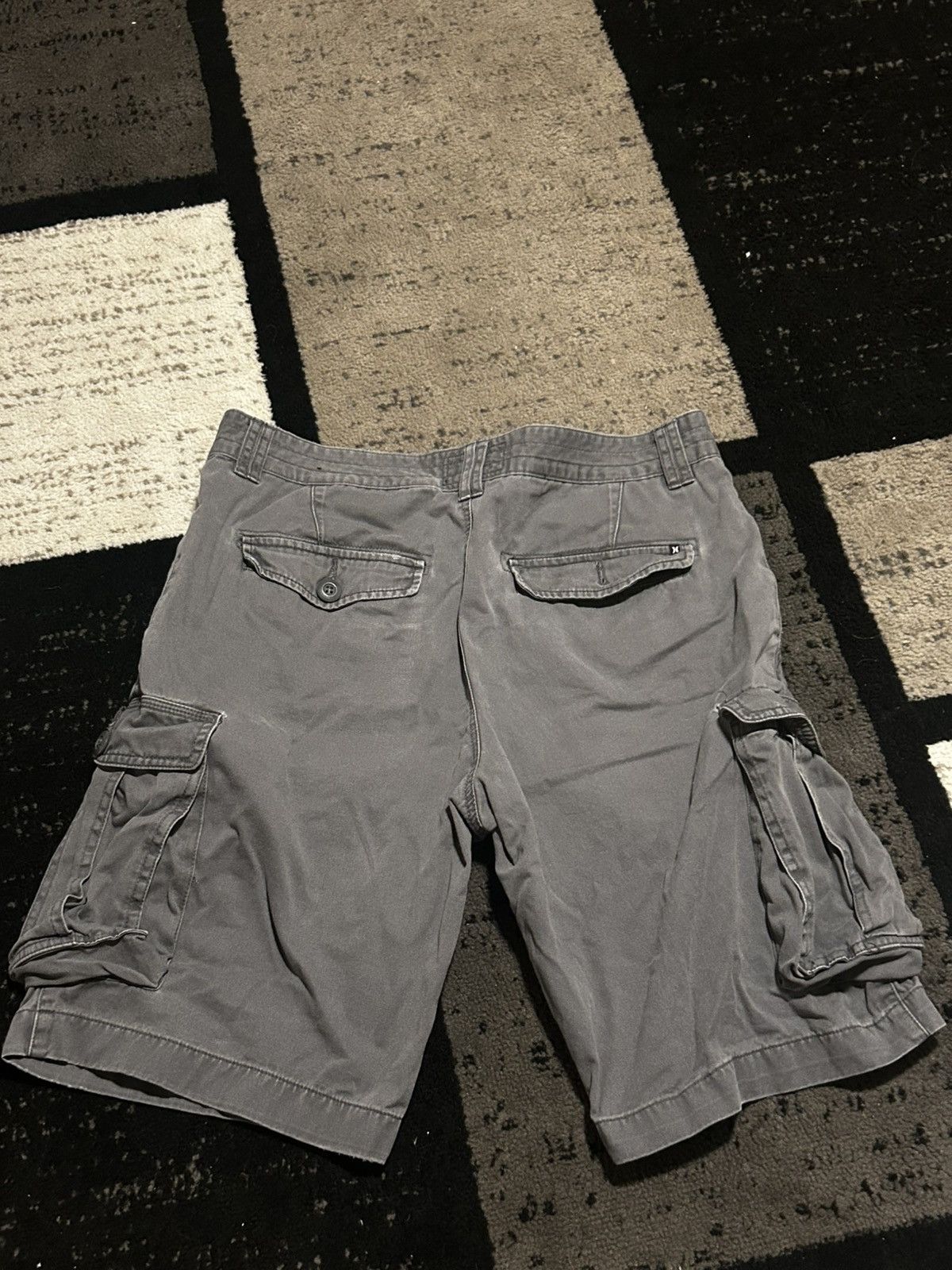 Hurley Men’s Vintage HURLEY Cargo Shorts | Y2K | Size US 34 / EU 50 - 4 Thumbnail