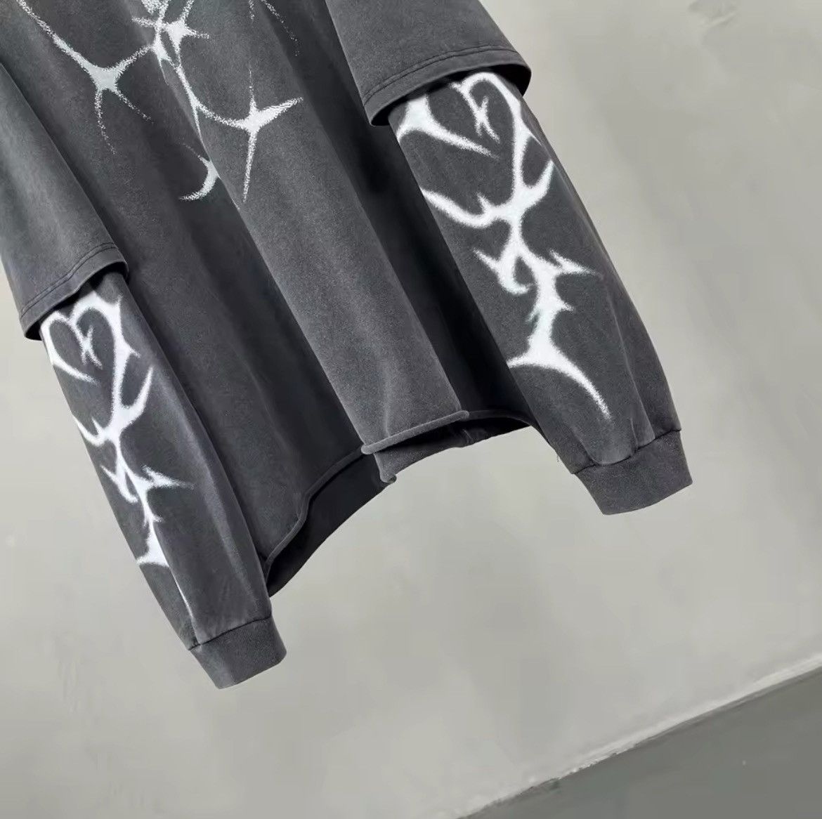 Other PHANTOM LONG SLEEVE T-SHIRT Size US M / EU 48-50 / 2 - 3 Thumbnail