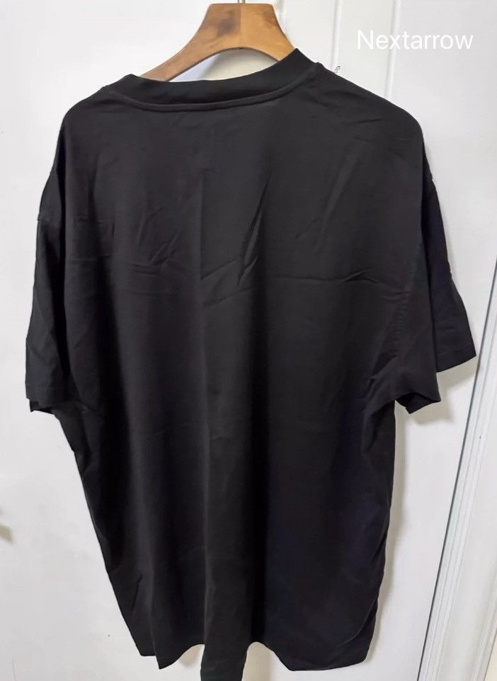 Givenchy Givenchy Shark Short Sleeve2412-Nextarrow Size US M / EU 48-50 / 2 - 2 Thumbnail