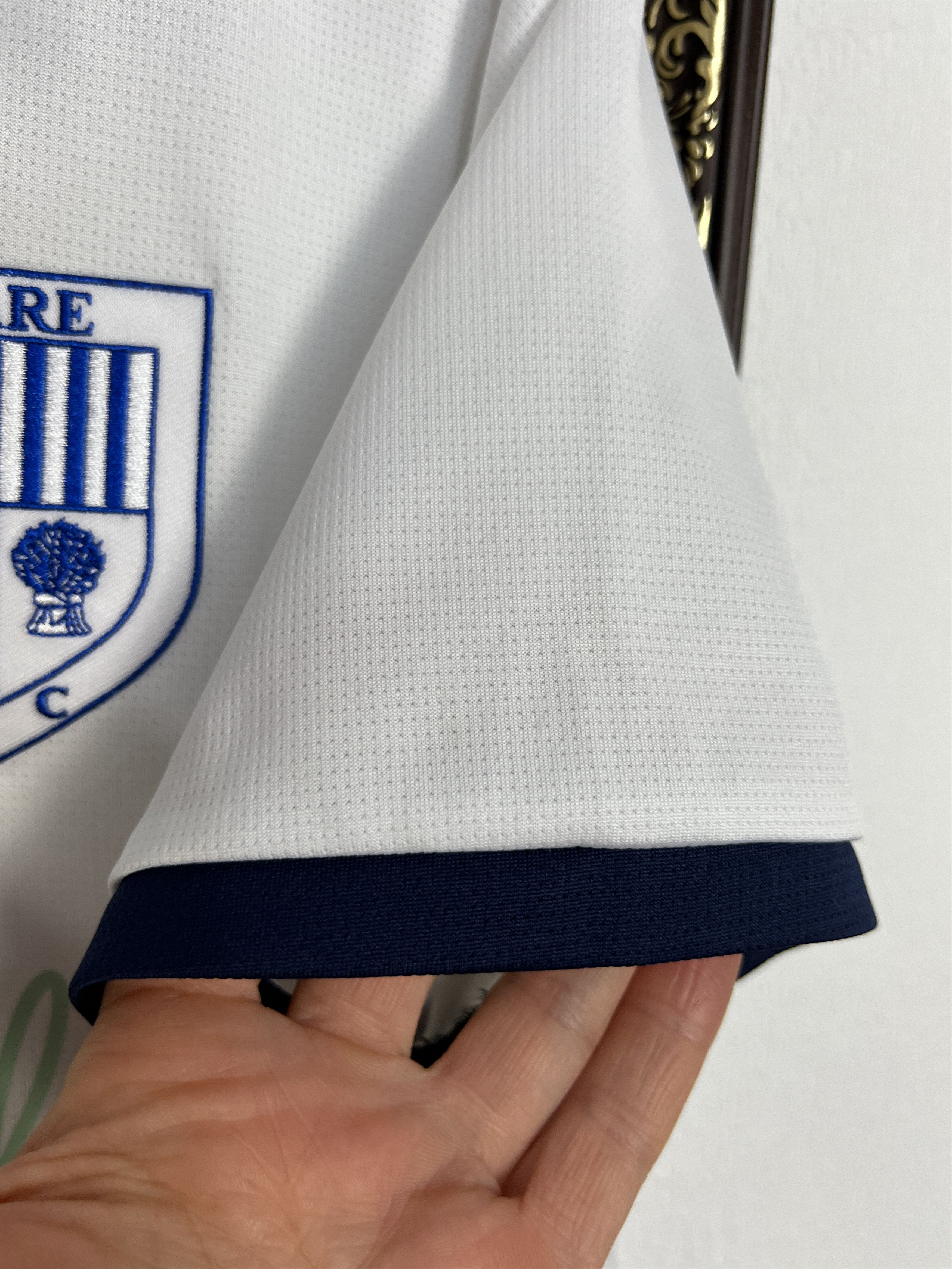 Errea Ware FC Football Shirt Errea Soccer White Jersey Mens Trikot Size US M / EU 48-50 / 2 - 6 Thumbnail