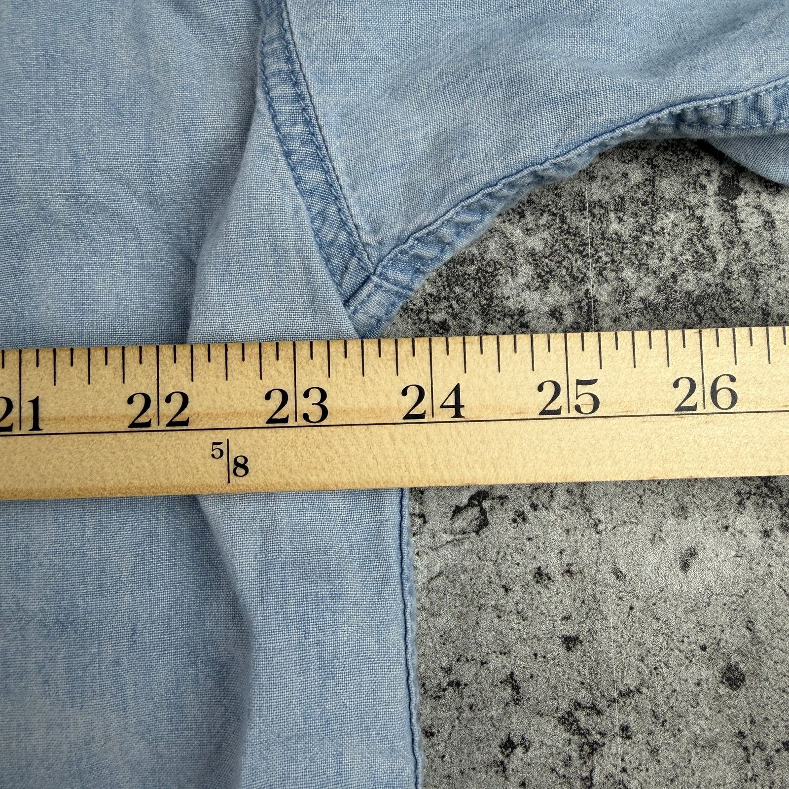 Acme Clothing Vintage Looney Tunes Denim Shirt Bugs & Taz size XL Size US XL / EU 56 / 4 - 9 Thumbnail